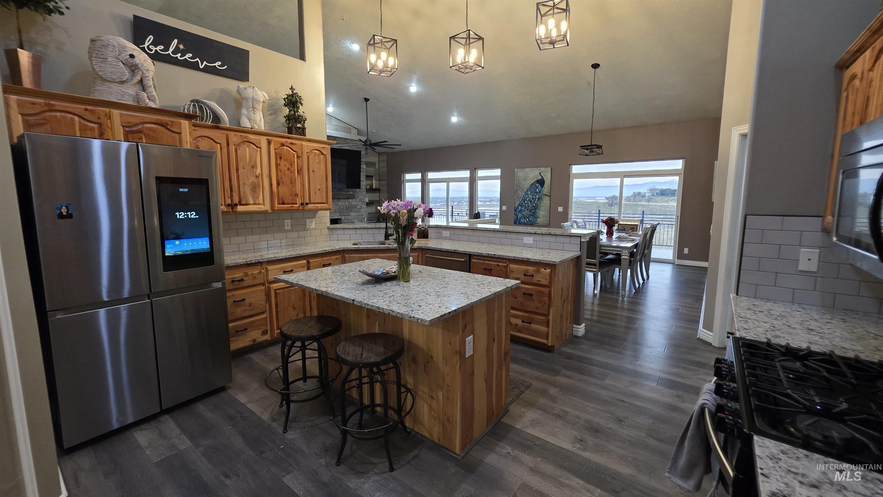 4434 W Vaquero Ln, Meridian, Idaho 83642, 5 Bedrooms, 4 Bathrooms, Residential For Sale, Price $1,350,000, 98976396