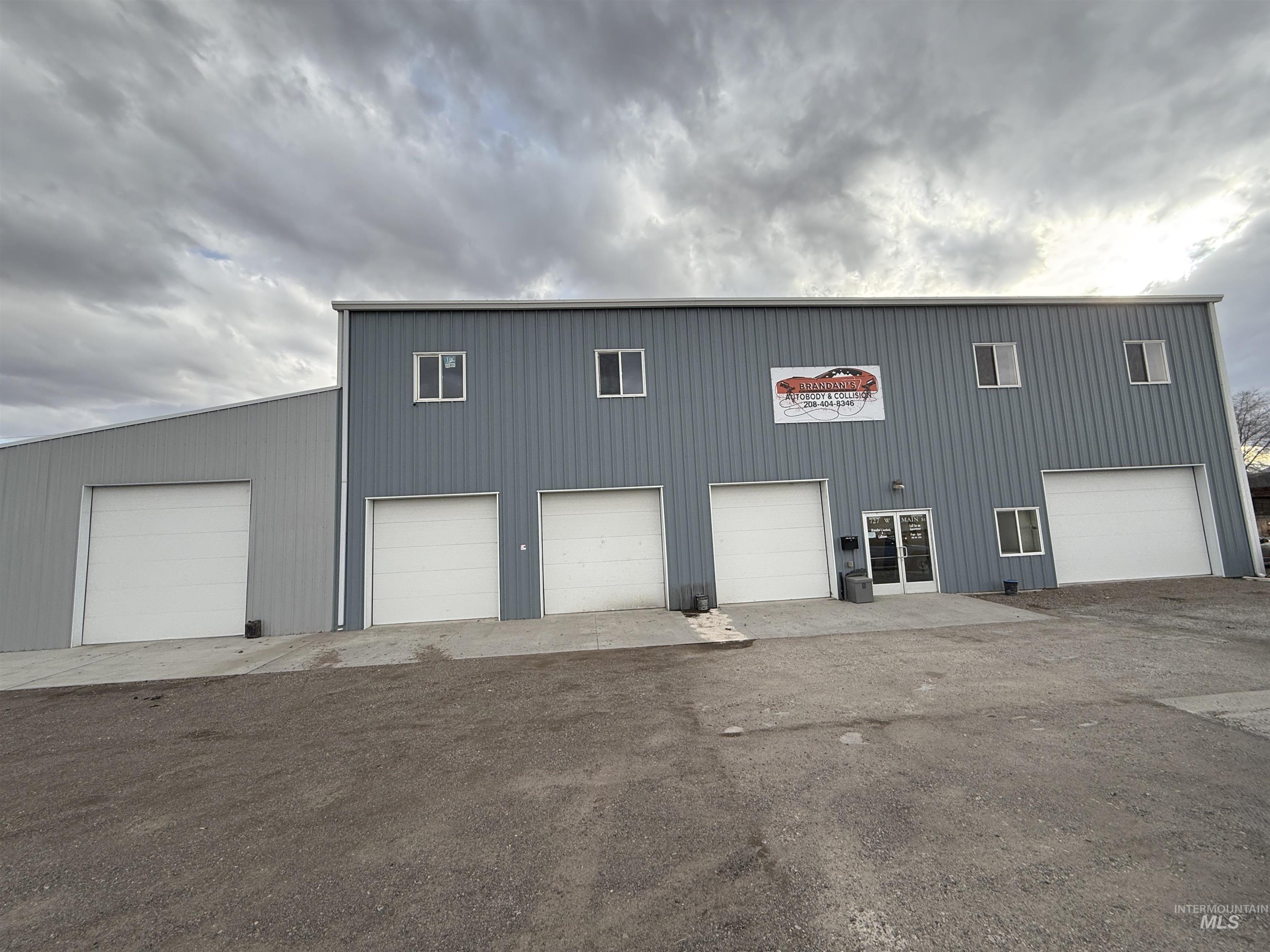 727 W Main Street, Burley, Idaho 83318, Business/Commercial For Sale, Price $680,000,MLS 98976397
