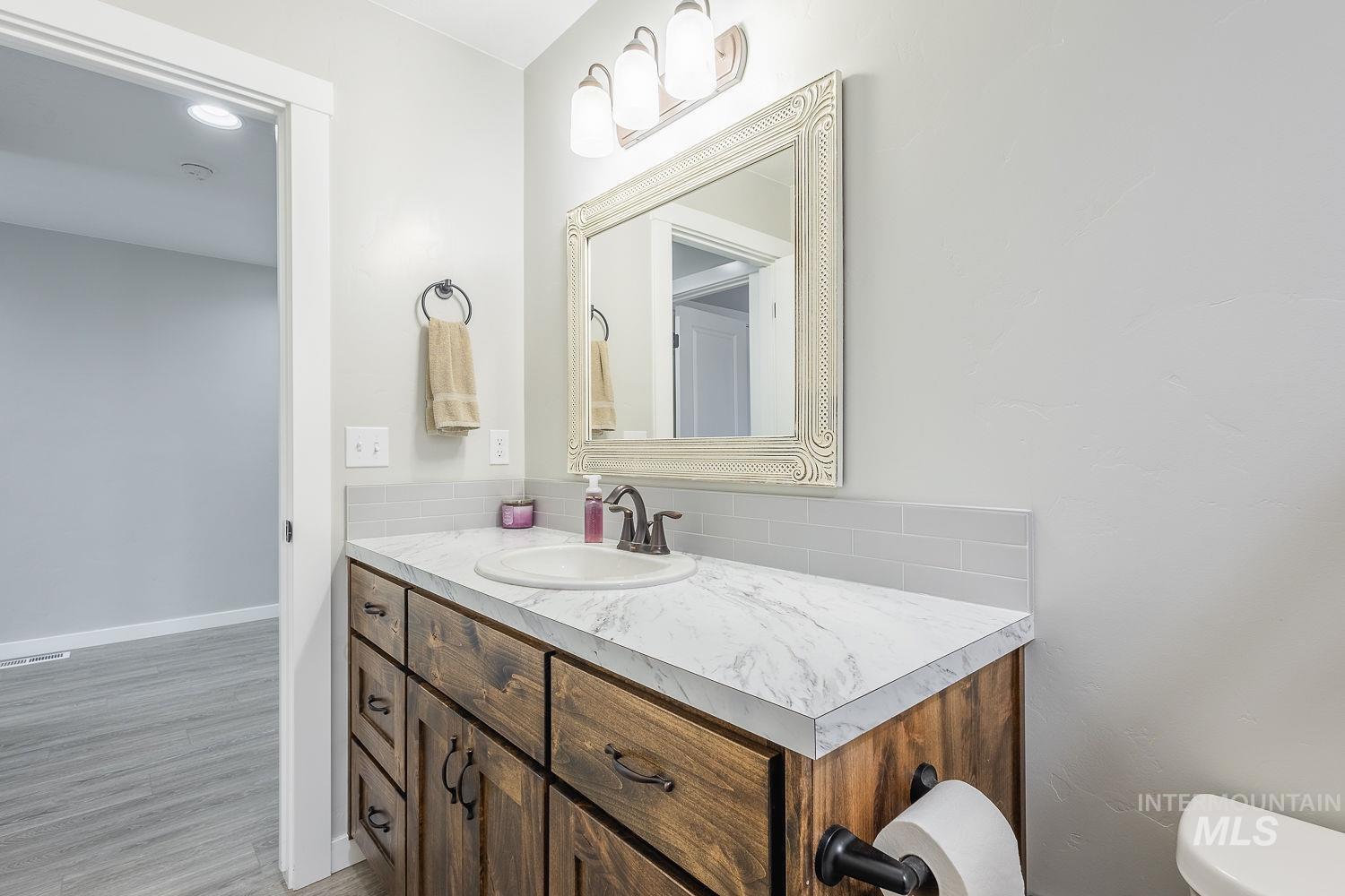 310 W owyhee ave., Homedale, Idaho 83628, 3 Bedrooms, 2 Bathrooms, Residential For Sale, Price $355,000, 98976398