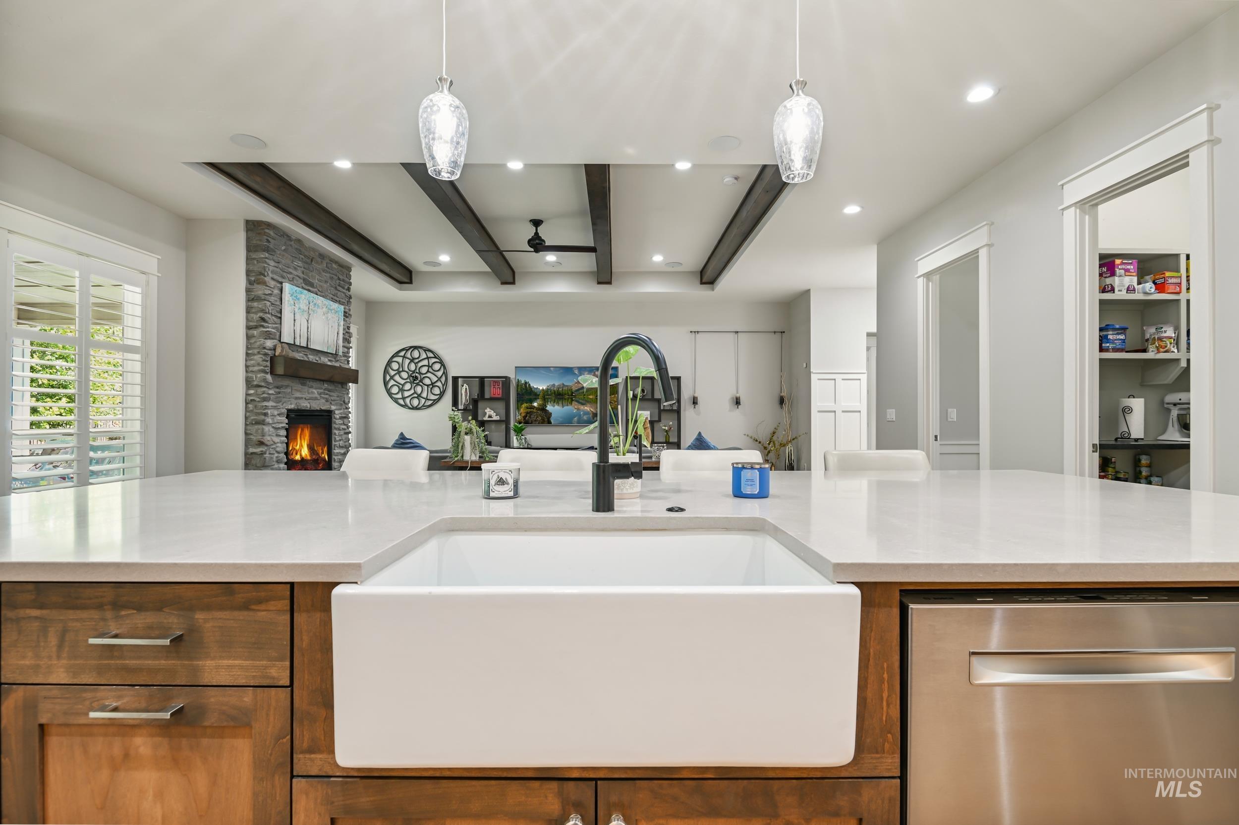 3850 W Haverhill St, Eagle, Idaho 83616, 3 Bedrooms, 2.5 Bathrooms, Residential For Sale, Price $985,000, 98976401