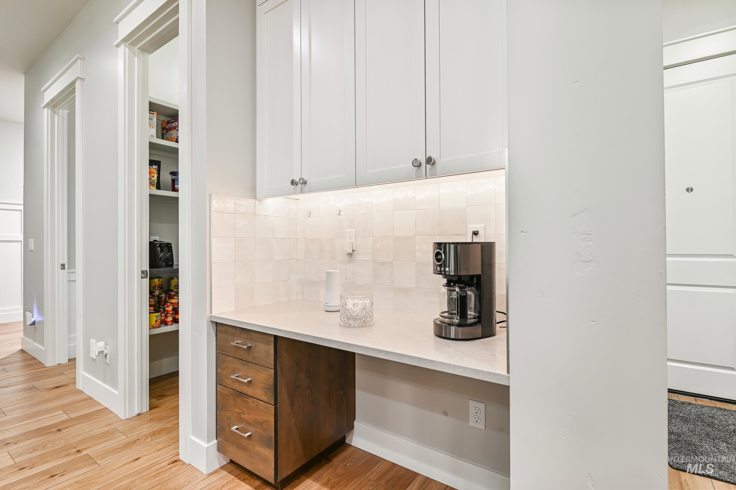 3850 W Haverhill St, Eagle, Idaho 83616, 3 Bedrooms, 2.5 Bathrooms, Residential For Sale, Price $985,000, 98976401