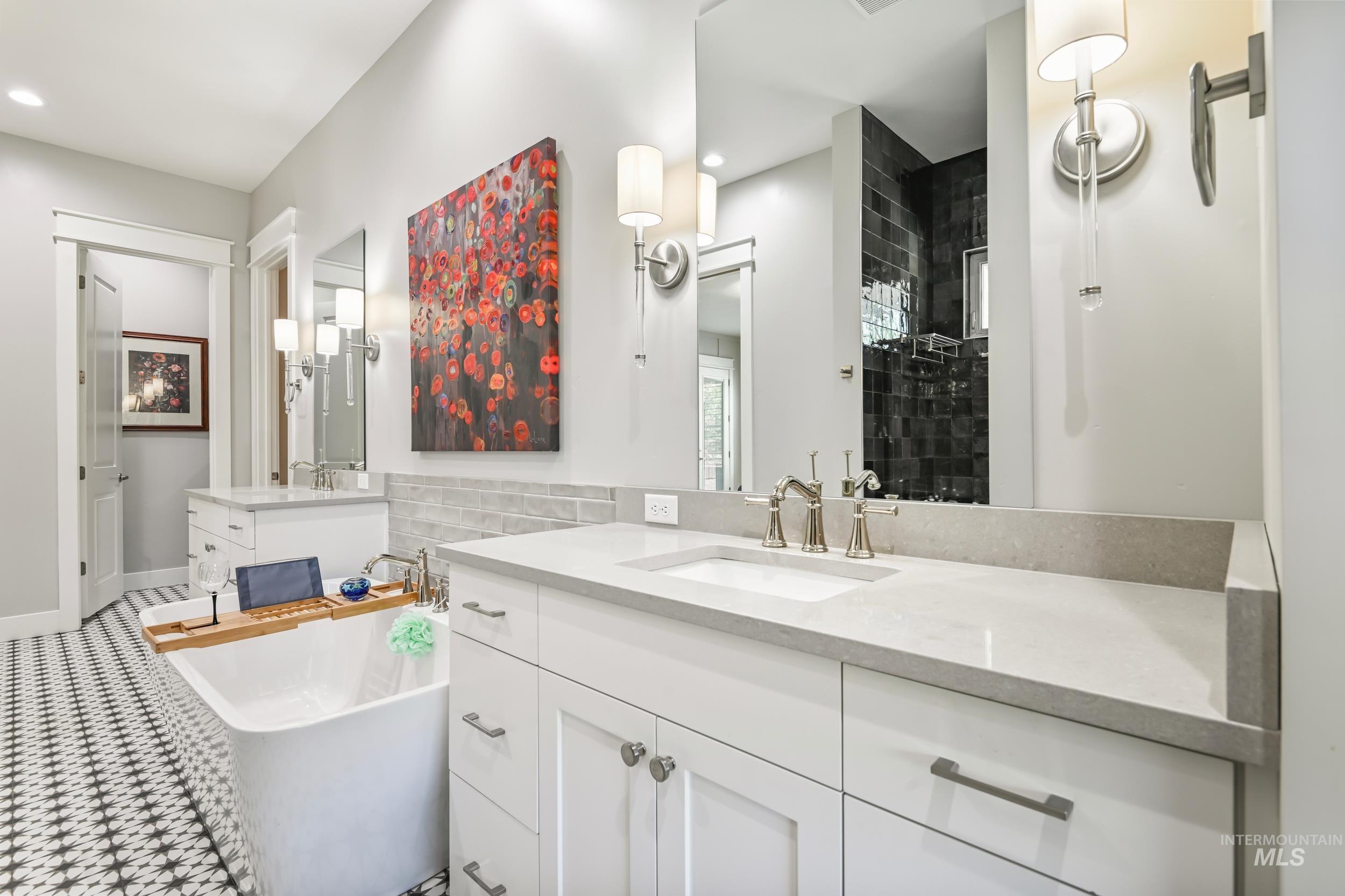 3850 W Haverhill St, Eagle, Idaho 83616, 3 Bedrooms, 2.5 Bathrooms, Residential For Sale, Price $985,000, 98976401