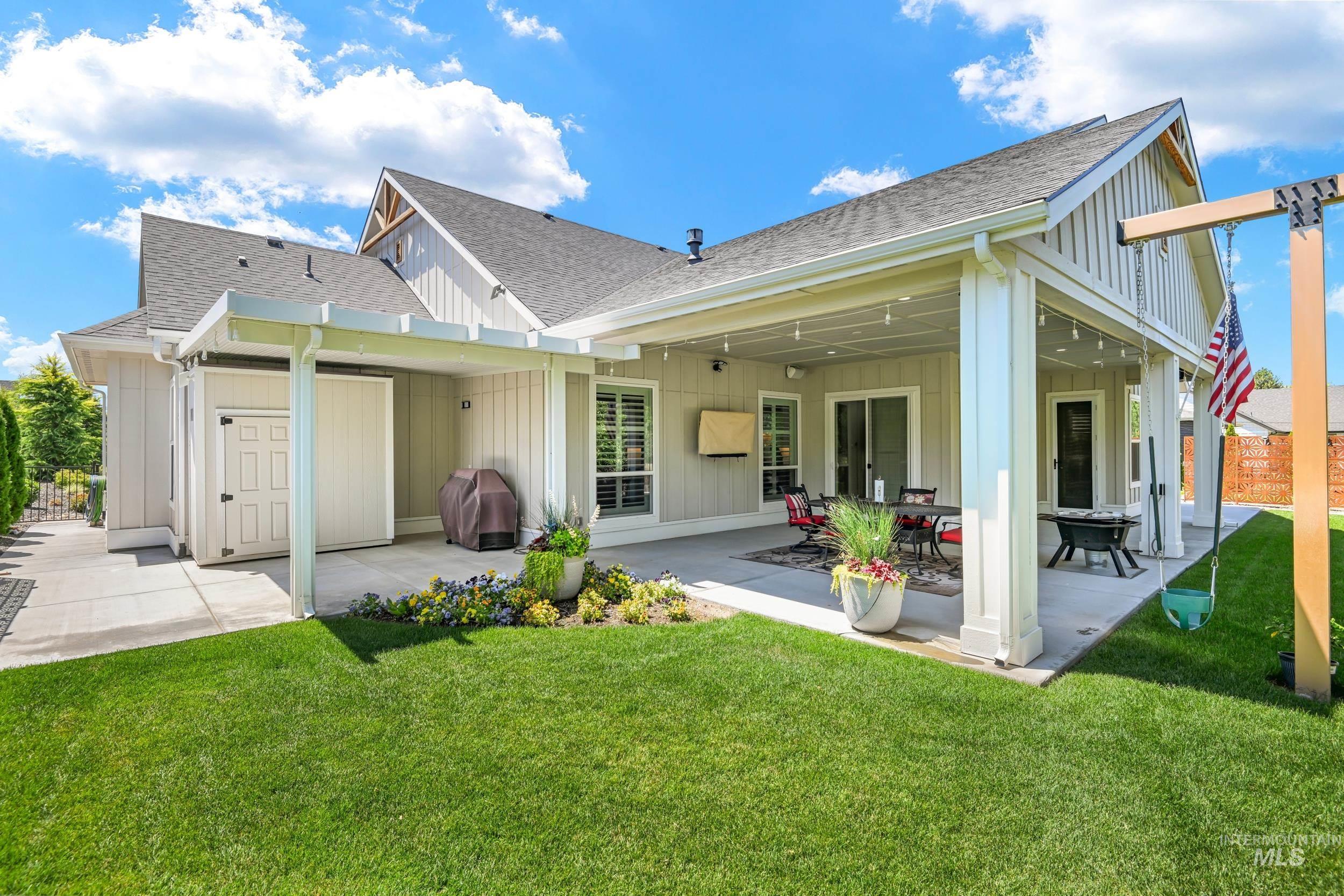 3850 W Haverhill St, Eagle, Idaho 83616, 3 Bedrooms, 2.5 Bathrooms, Residential For Sale, Price $985,000, 98976401