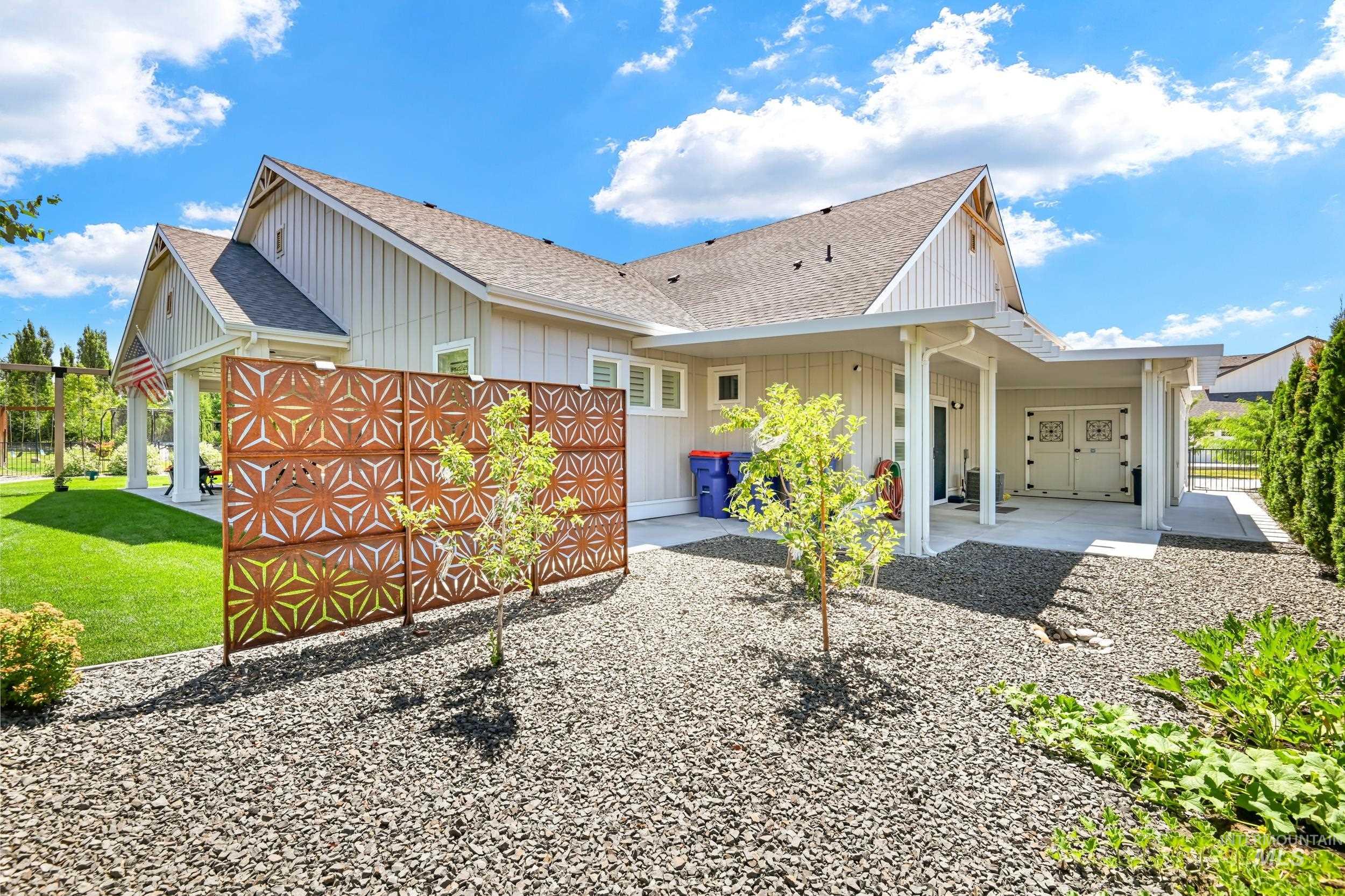 3850 W Haverhill St, Eagle, Idaho 83616, 3 Bedrooms, 2.5 Bathrooms, Residential For Sale, Price $985,000, 98976401