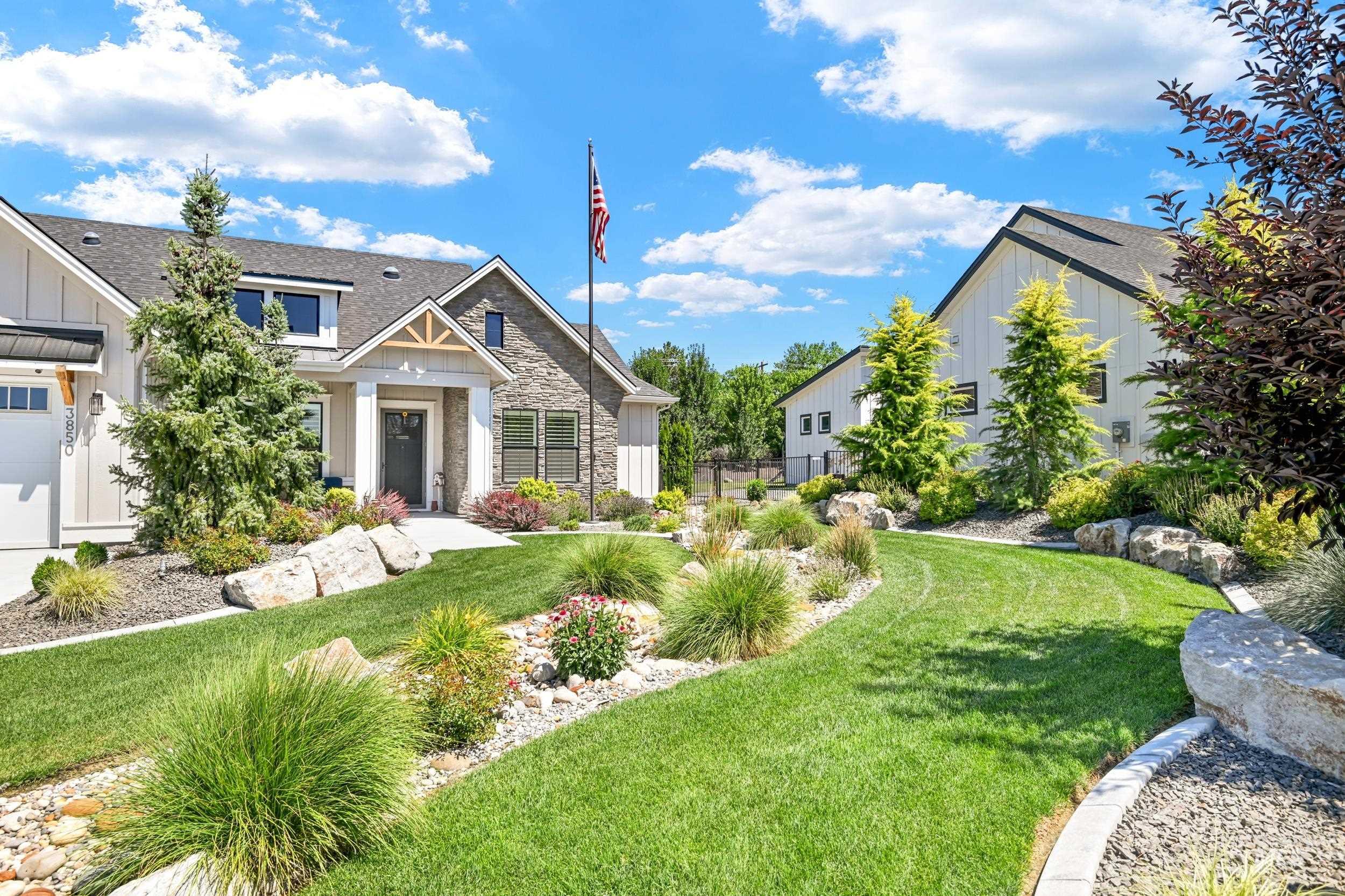 3850 W Haverhill St, Eagle, Idaho 83616, 3 Bedrooms, 2.5 Bathrooms, Residential For Sale, Price $985,000, 98976401