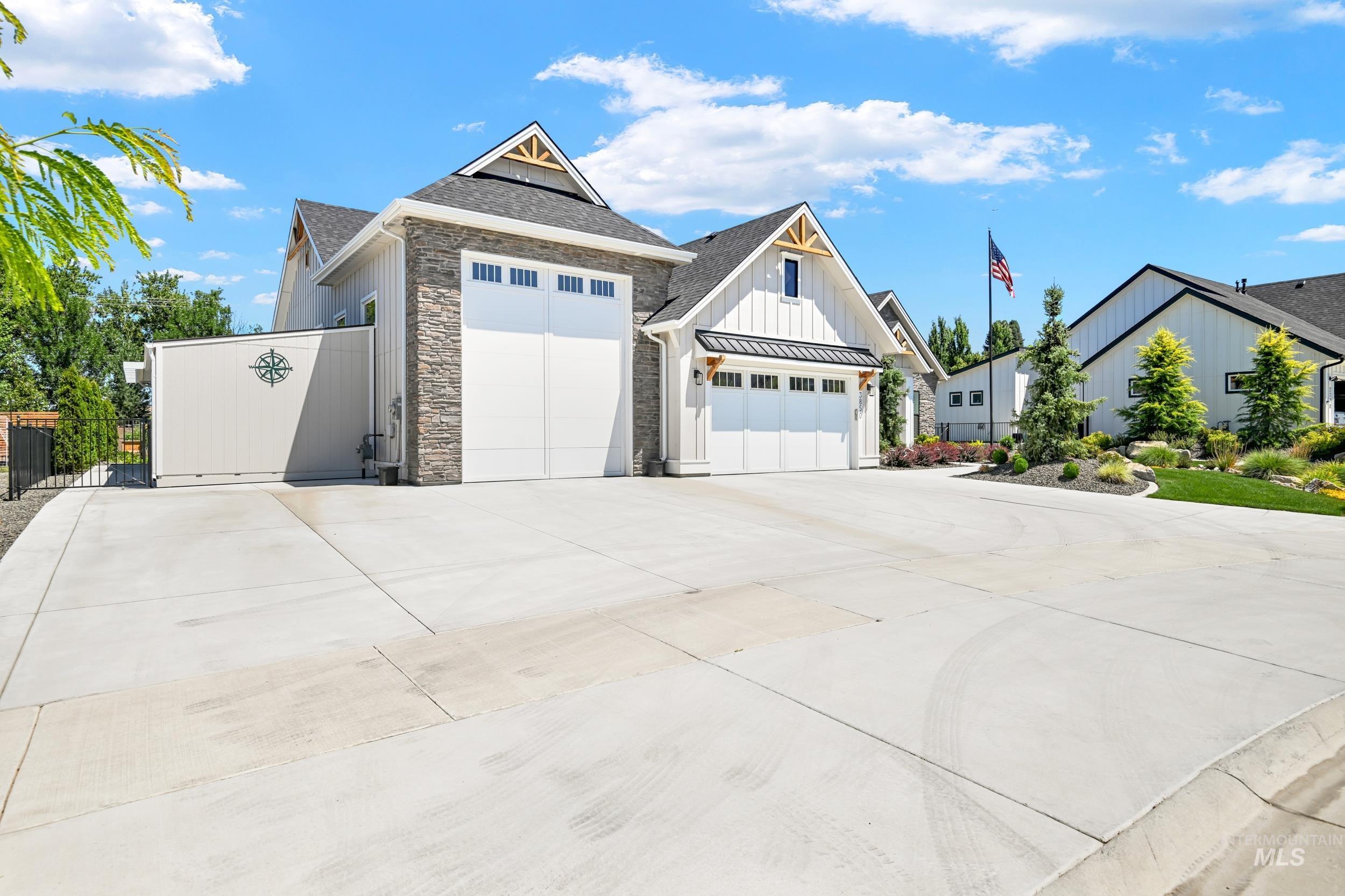 3850 W Haverhill St, Eagle, Idaho 83616, 3 Bedrooms, 2.5 Bathrooms, Residential For Sale, Price $985,000, 98976401