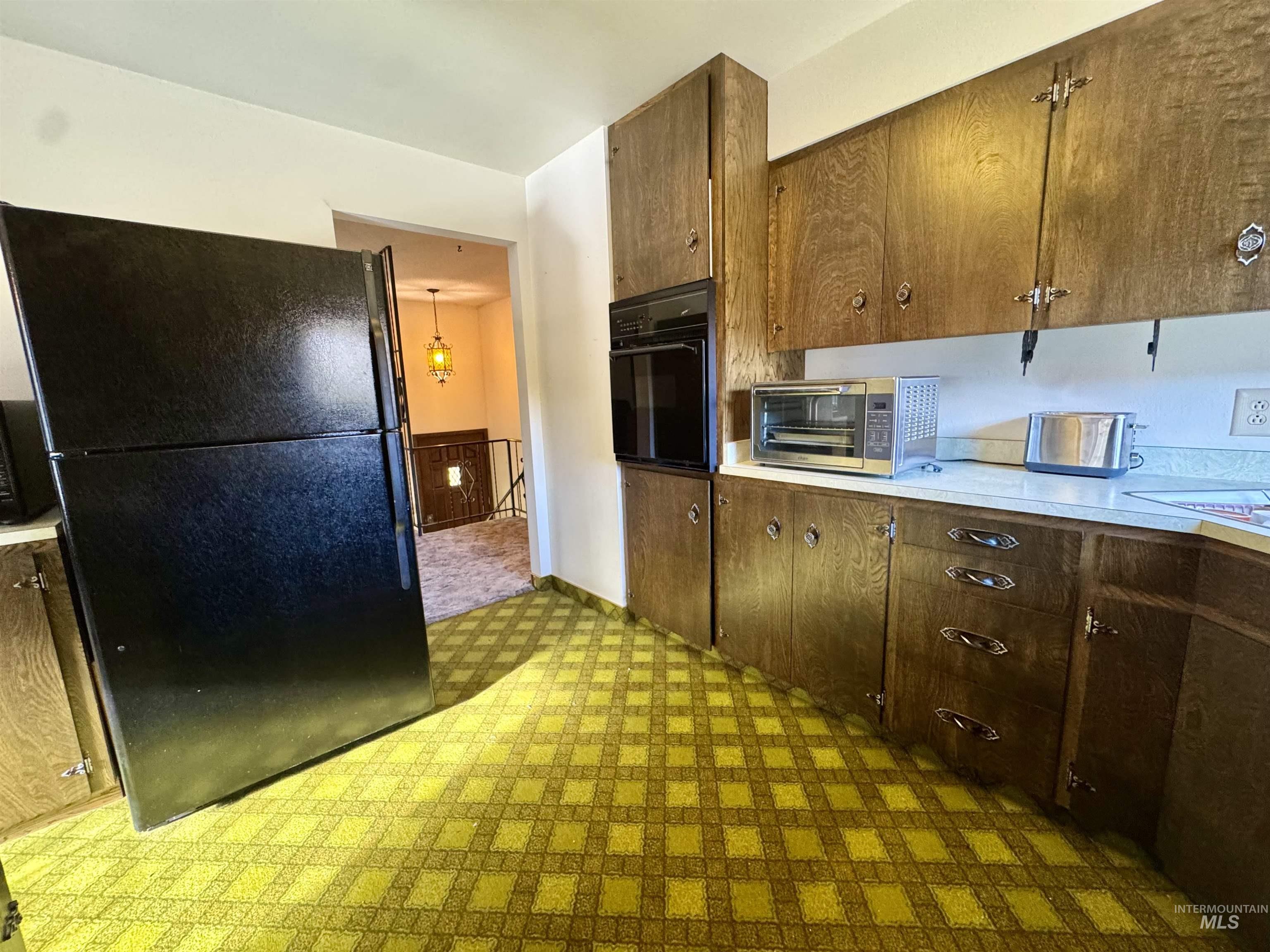 252 Wingfield Ln, White Bird, Idaho 83554, 3 Bedrooms, 2 Bathrooms, Residential For Sale, Price $899,900, 98976402