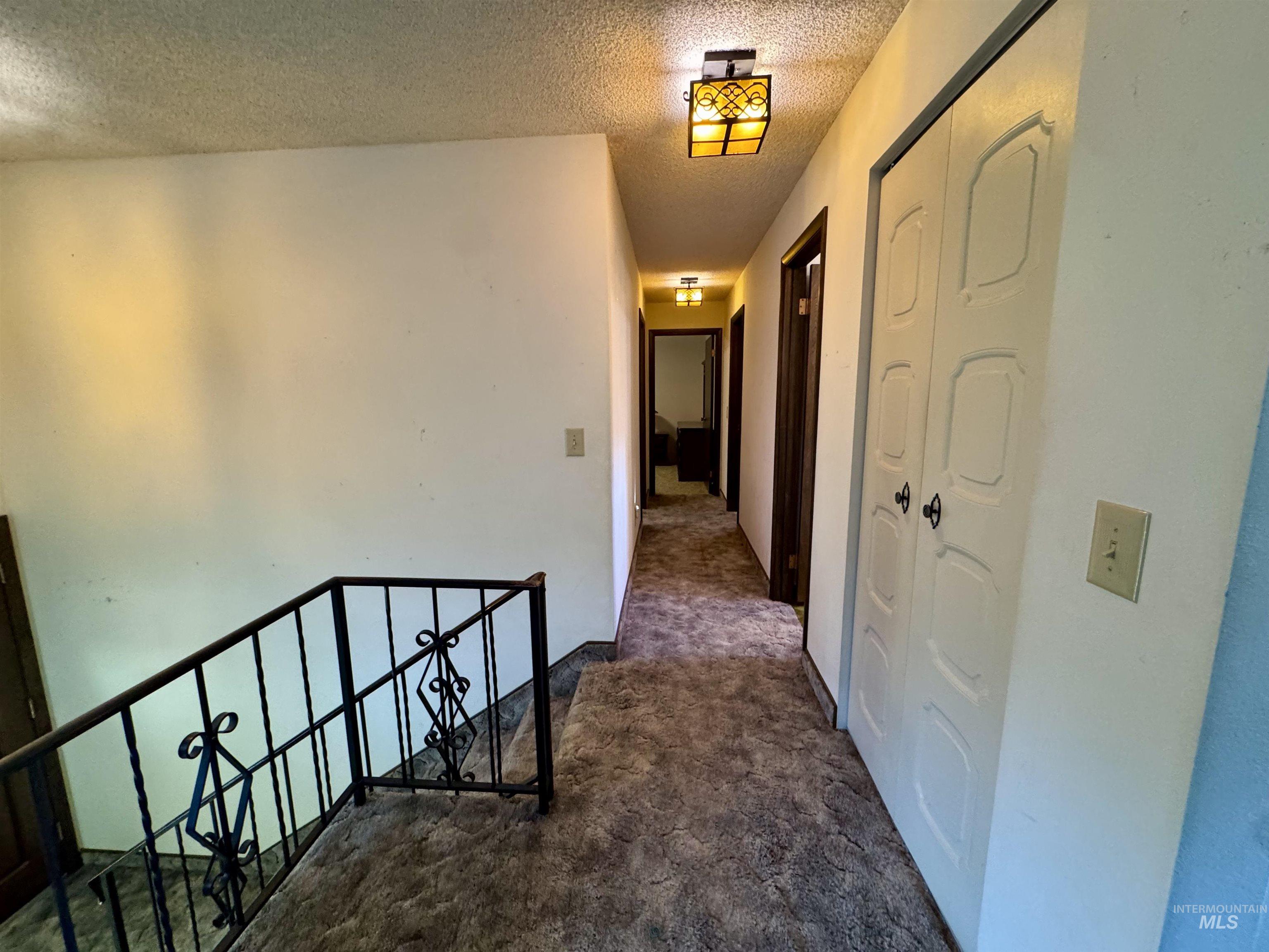 252 Wingfield Ln, White Bird, Idaho 83554, 3 Bedrooms, 2 Bathrooms, Residential For Sale, Price $899,900, 98976402