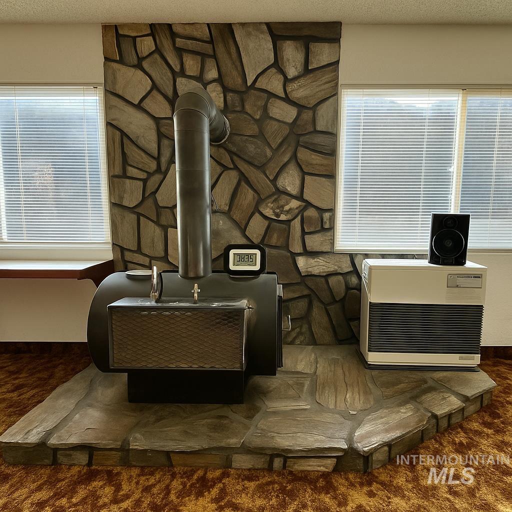 252 Wingfield Ln, White Bird, Idaho 83554, 3 Bedrooms, 2 Bathrooms, Residential For Sale, Price $899,900, 98976402