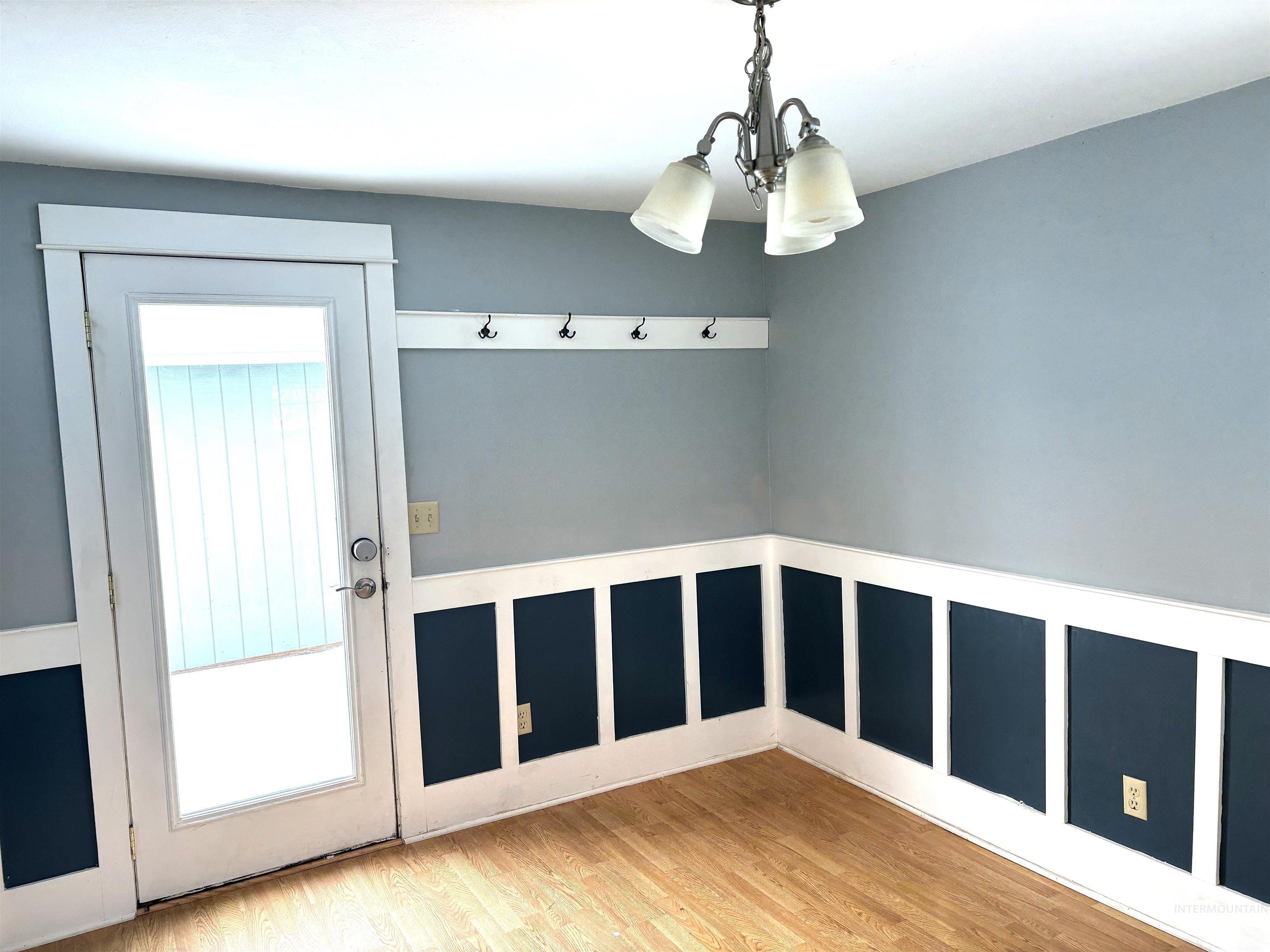 616 E 8th, Moscow, Idaho 83843, 4 Bedrooms, 2 Bathrooms, Residential For Sale, Price $455,000, 98976406