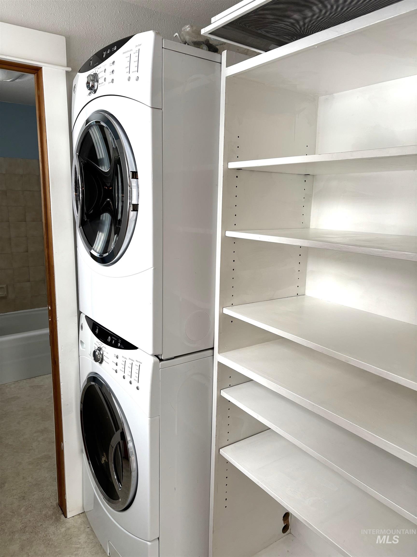 616 E 8th, Moscow, Idaho 83843, 4 Bedrooms, 2 Bathrooms, Residential For Sale, Price $455,000, 98976406