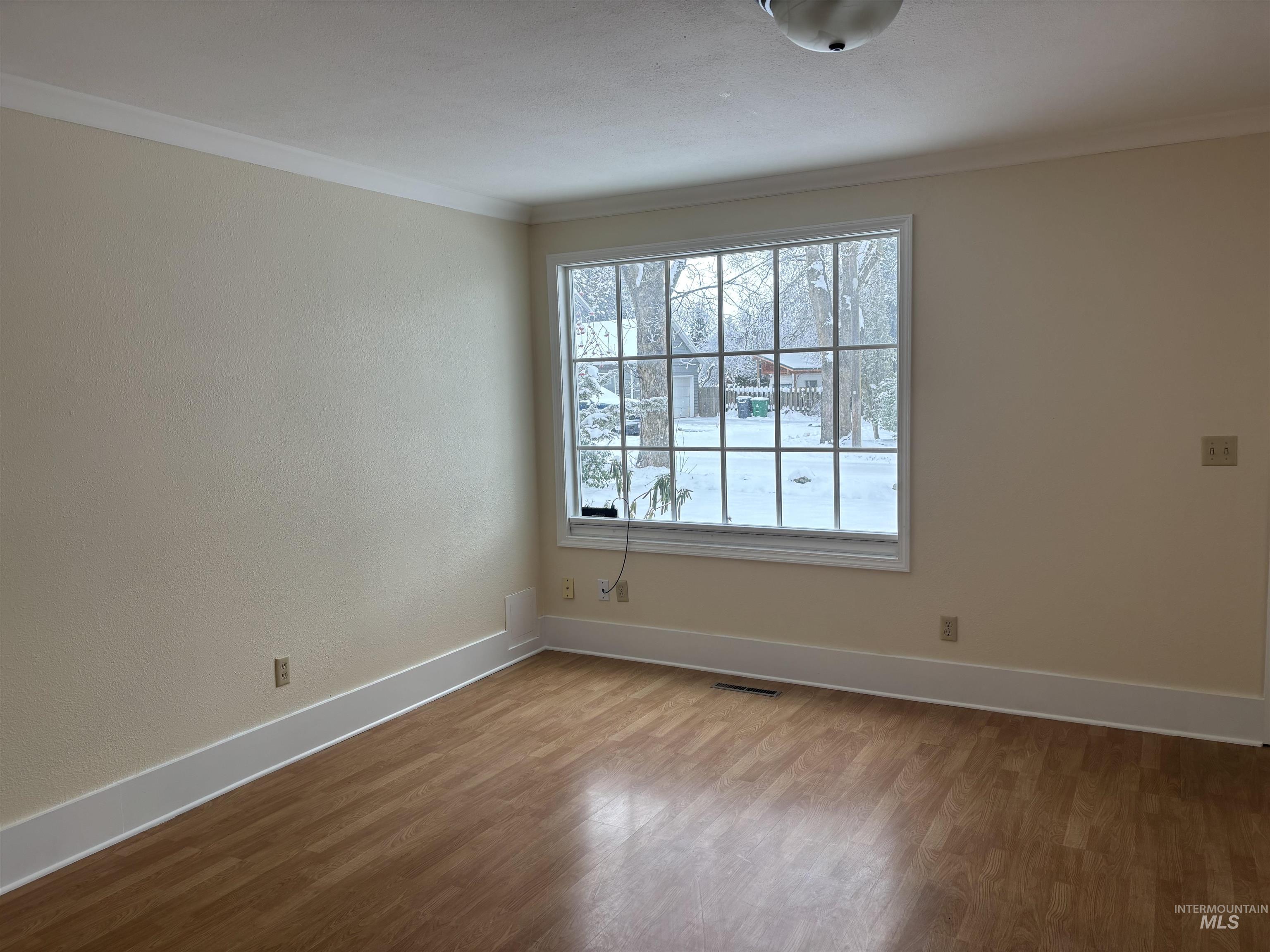 616 E 8th, Moscow, Idaho 83843, 4 Bedrooms, 2 Bathrooms, Residential For Sale, Price $455,000, 98976406