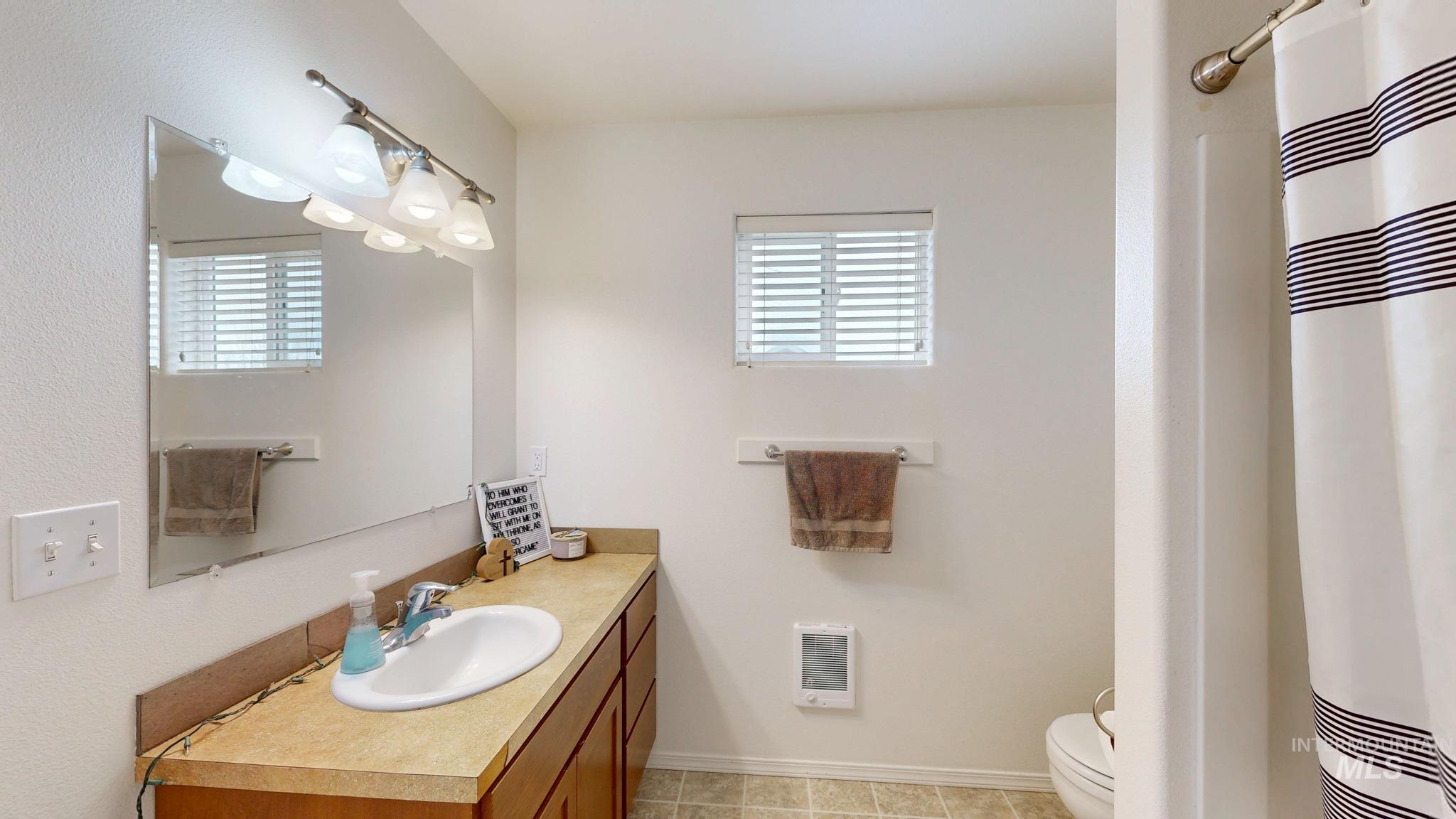 621 Britton Ln, Moscow, Idaho 83843, 4 Bedrooms, 4 Bathrooms, Residential For Sale, Price $439,900, 98976407