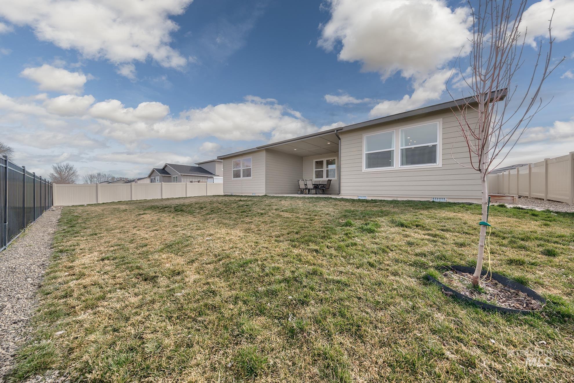 511 Grand Harvest Ave, New Plymouth, Idaho 83655, 4 Bedrooms, 2.5 Bathrooms, Residential For Sale, Price $520,000, 98976408