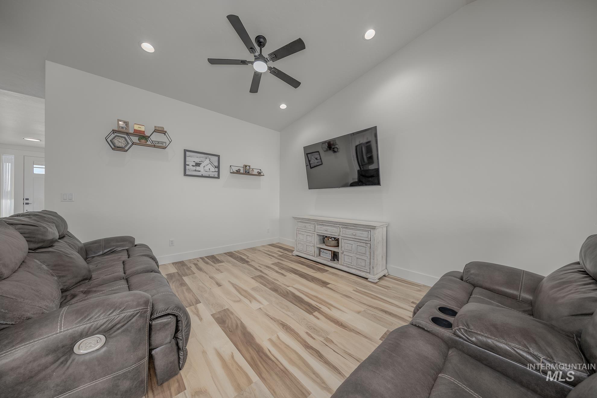 511 Grand Harvest Ave, New Plymouth, Idaho 83655, 4 Bedrooms, 2.5 Bathrooms, Residential For Sale, Price $520,000, 98976408