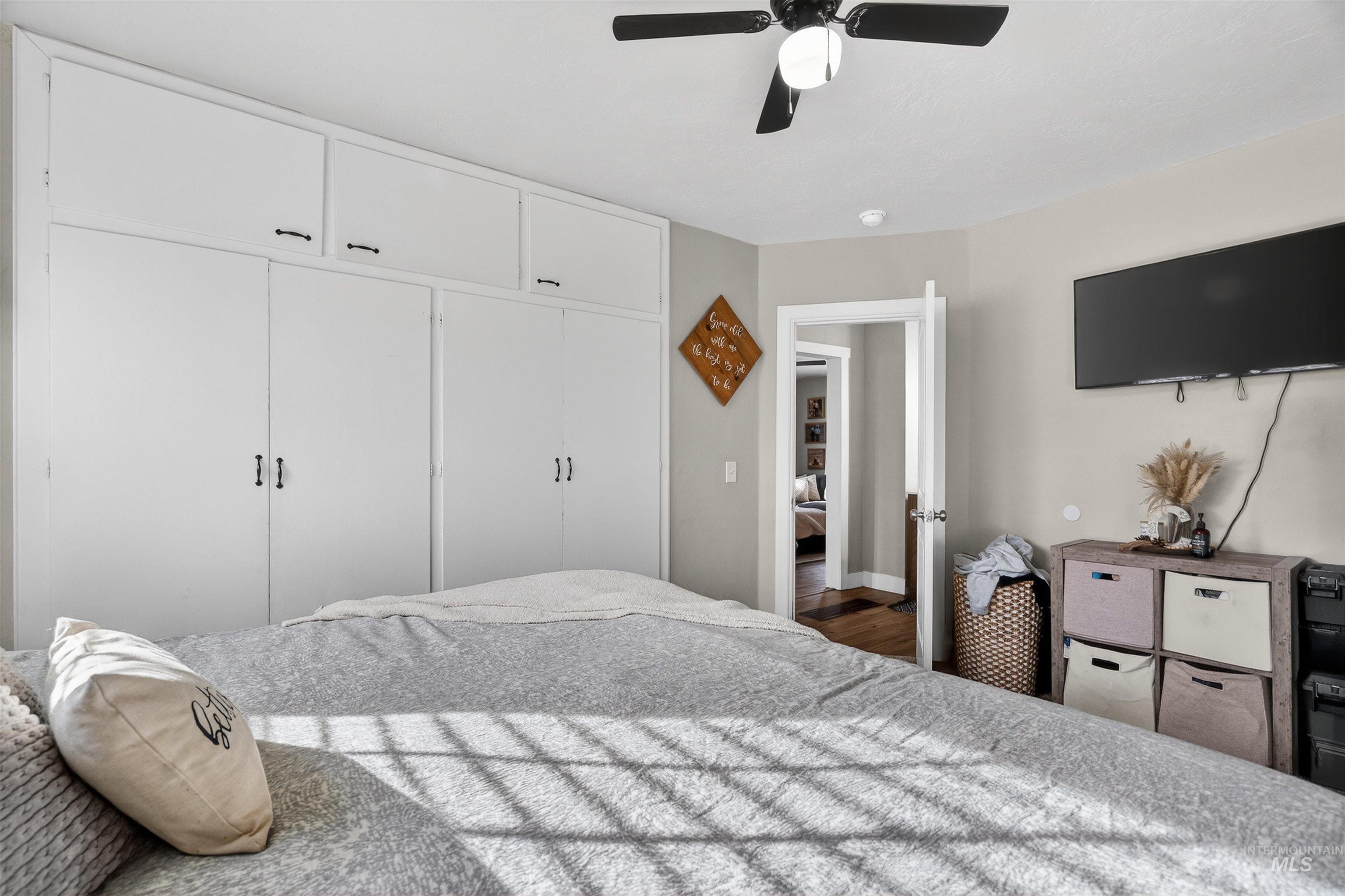 308 Maple, New Plymouth, Idaho 83655, 3 Bedrooms, 2 Bathrooms, Residential For Sale, Price $357,000, 98976412