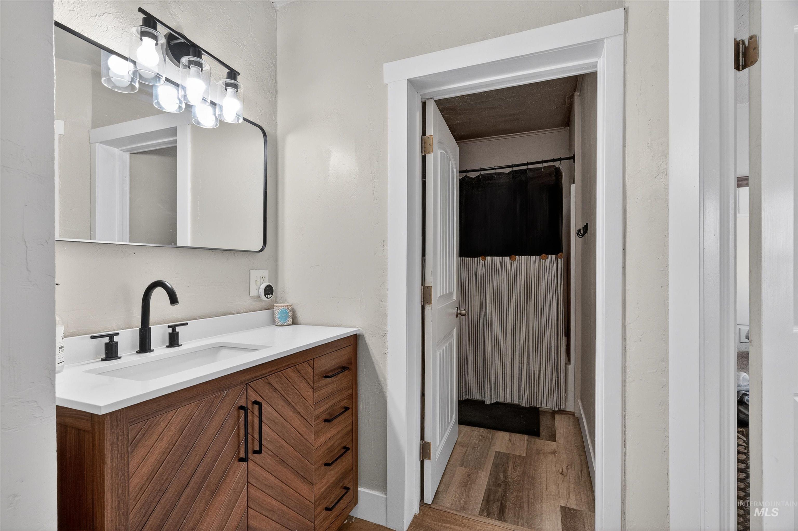 308 Maple, New Plymouth, Idaho 83655, 3 Bedrooms, 2 Bathrooms, Residential For Sale, Price $357,000, 98976412