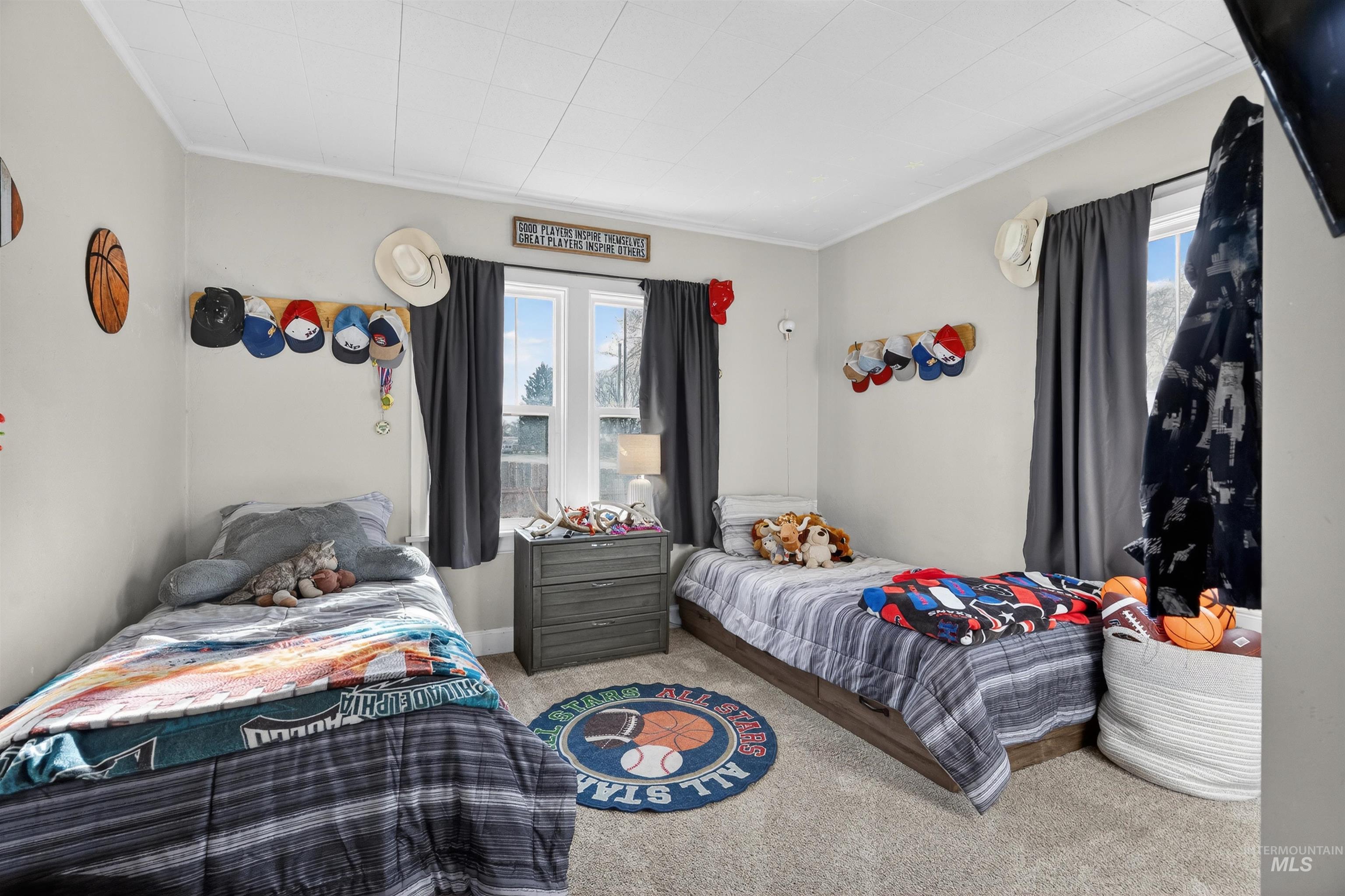 308 Maple, New Plymouth, Idaho 83655, 3 Bedrooms, 2 Bathrooms, Residential For Sale, Price $357,000, 98976412