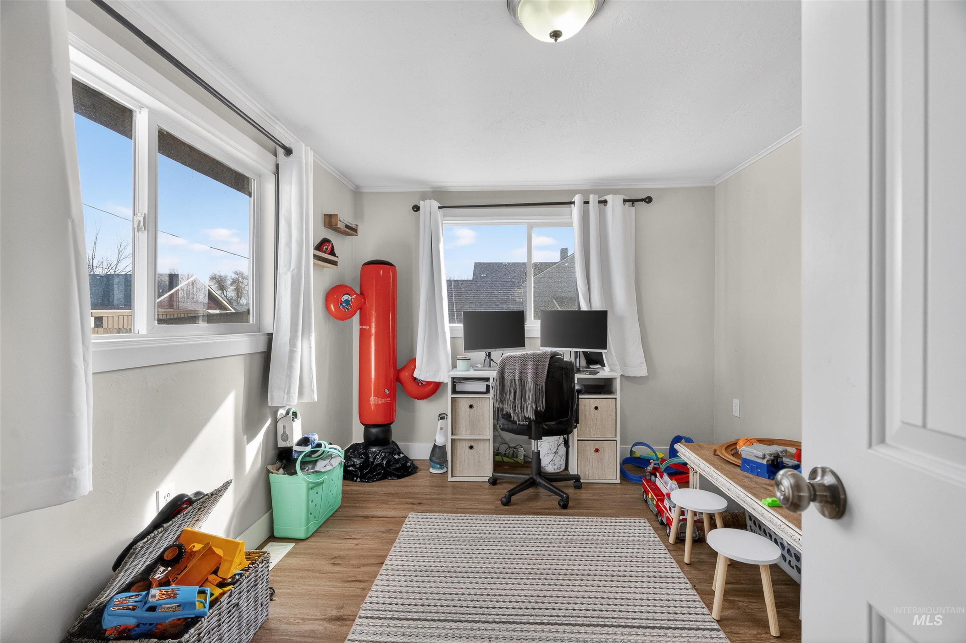 308 Maple, New Plymouth, Idaho 83655, 3 Bedrooms, 2 Bathrooms, Residential For Sale, Price $357,000, 98976412