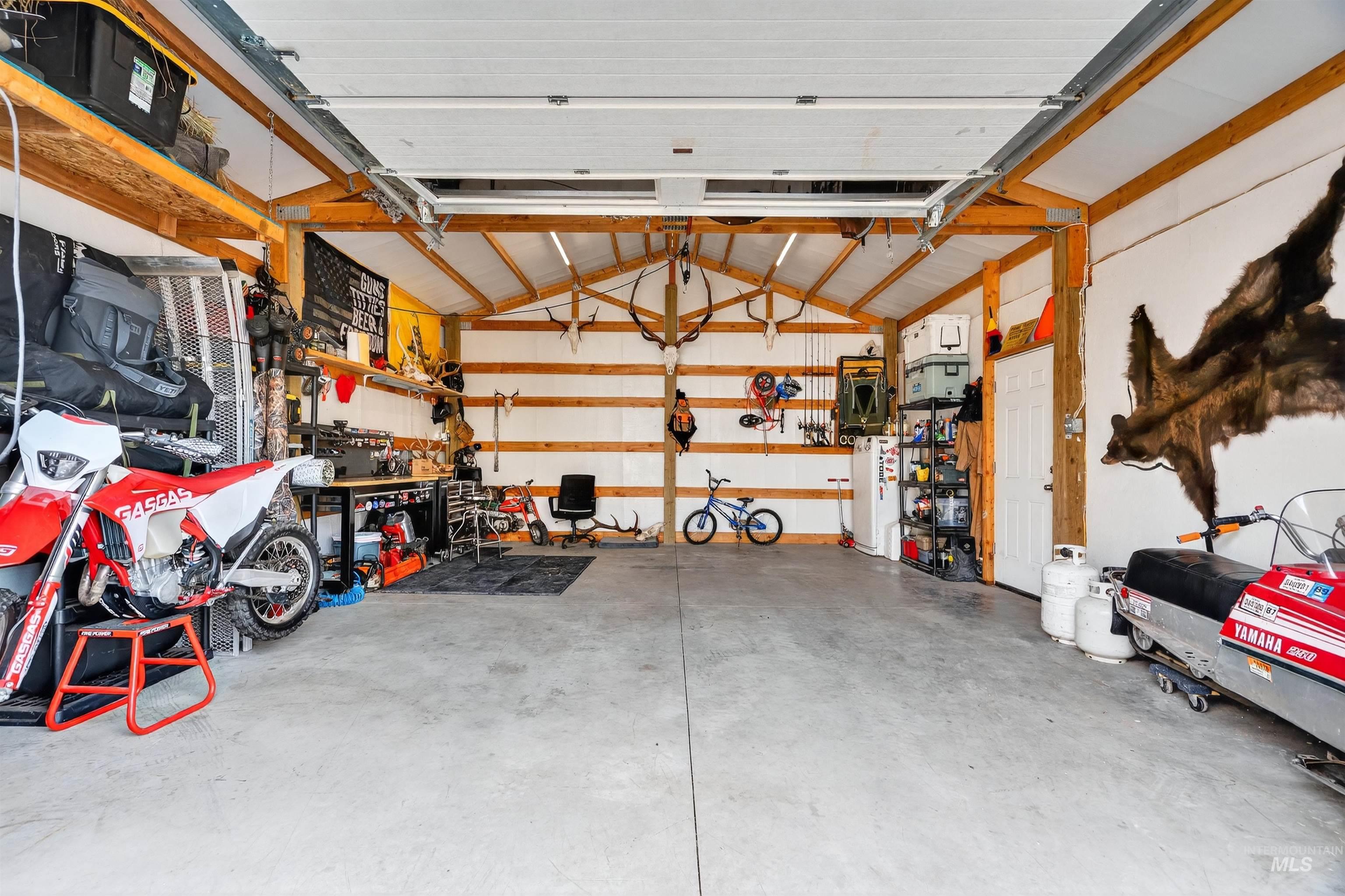 308 Maple, New Plymouth, Idaho 83655, 3 Bedrooms, 2 Bathrooms, Residential For Sale, Price $357,000, 98976412