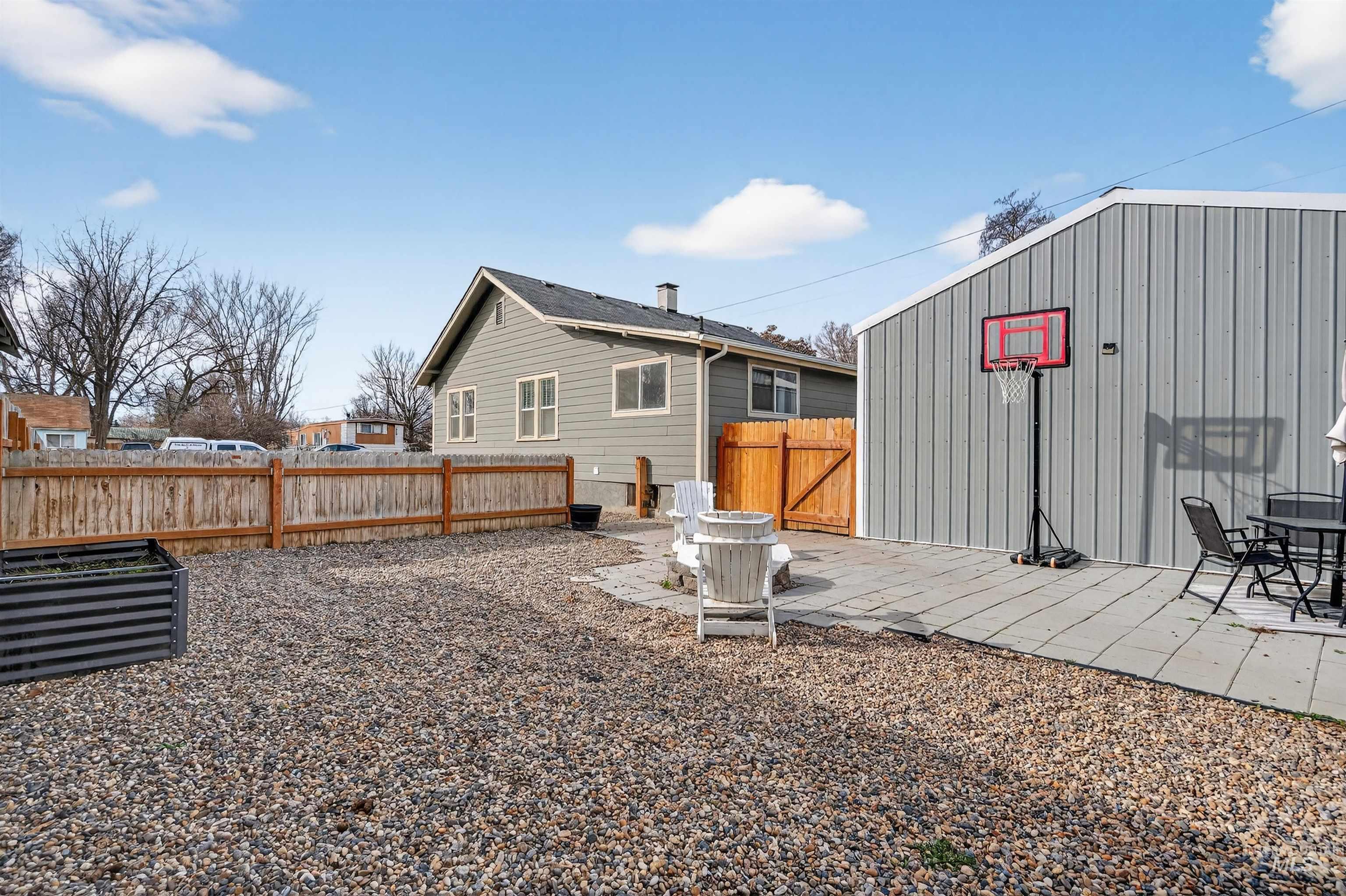 308 Maple, New Plymouth, Idaho 83655, 3 Bedrooms, 2 Bathrooms, Residential For Sale, Price $357,000, 98976412