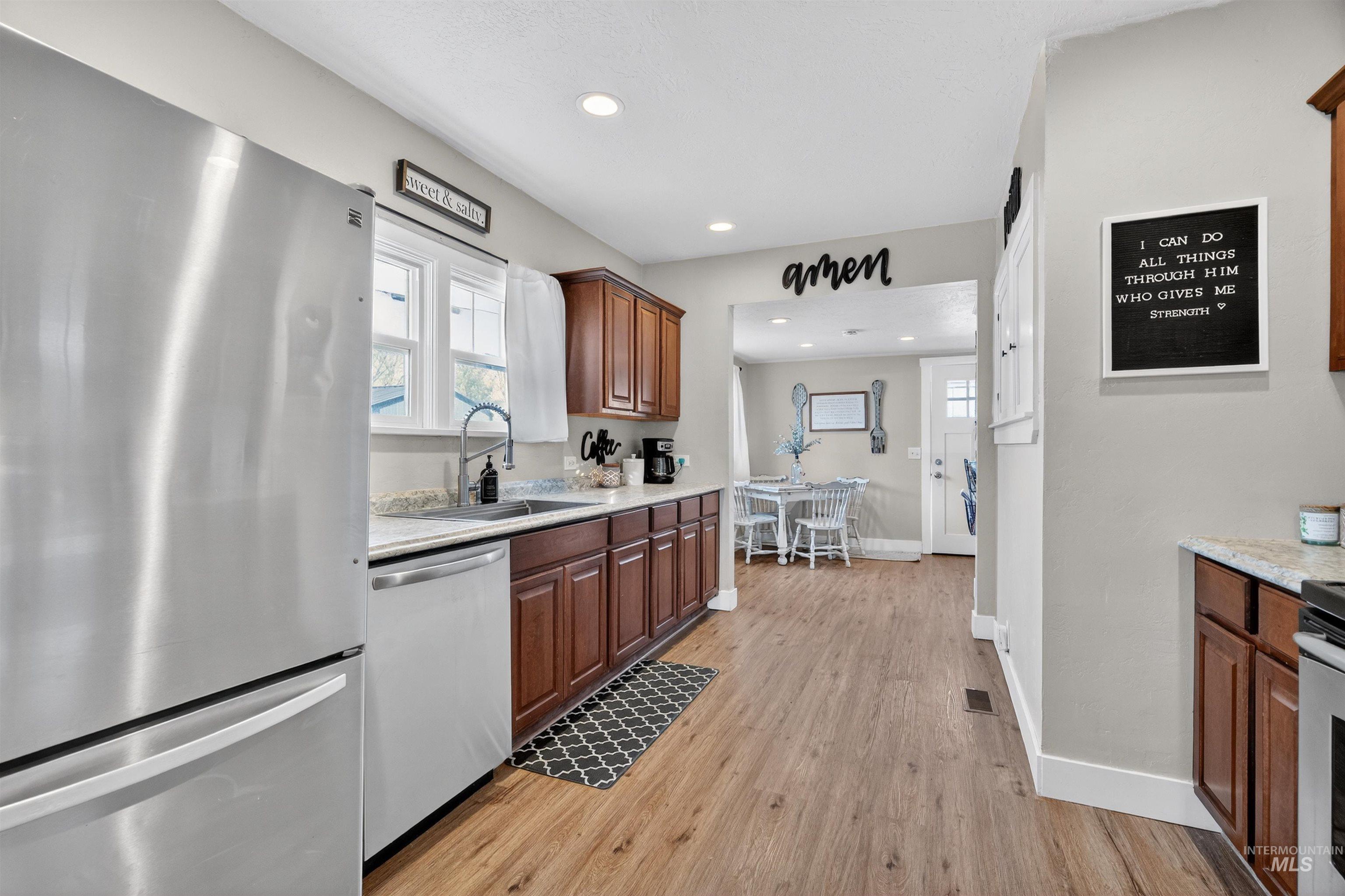 308 Maple, New Plymouth, Idaho 83655, 3 Bedrooms, 2 Bathrooms, Residential For Sale, Price $357,000, 98976412