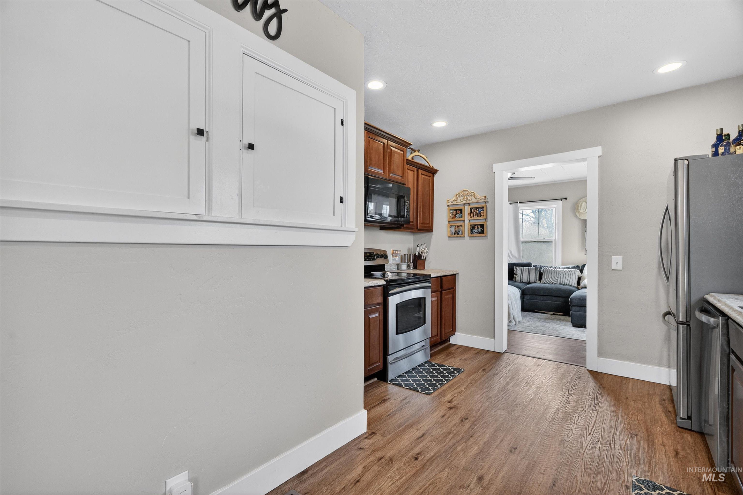 308 Maple, New Plymouth, Idaho 83655, 3 Bedrooms, 2 Bathrooms, Residential For Sale, Price $357,000, 98976412