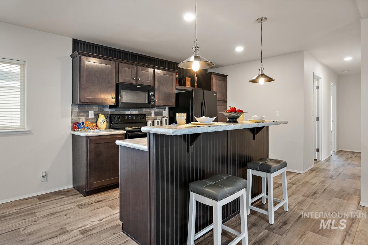 441 W Mesquite St., Boise, Idaho 83713-7918, 4 Bedrooms, 2 Bathrooms, Residential For Sale, Price $145,000, 98976414