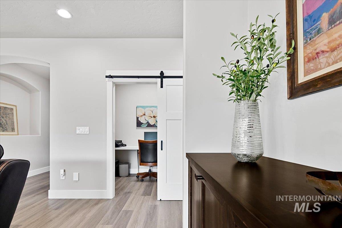 18303 N Tulip Ave., Nampa, Idaho 83687, 3 Bedrooms, 2 Bathrooms, Residential For Sale, Price $635,000,MLS 98976416