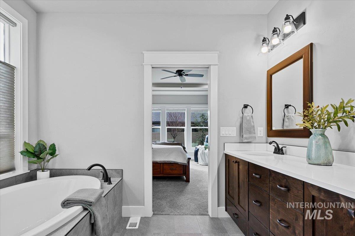 18303 N Tulip Ave., Nampa, Idaho 83687, 3 Bedrooms, 2 Bathrooms, Residential For Sale, Price $635,000,MLS 98976416