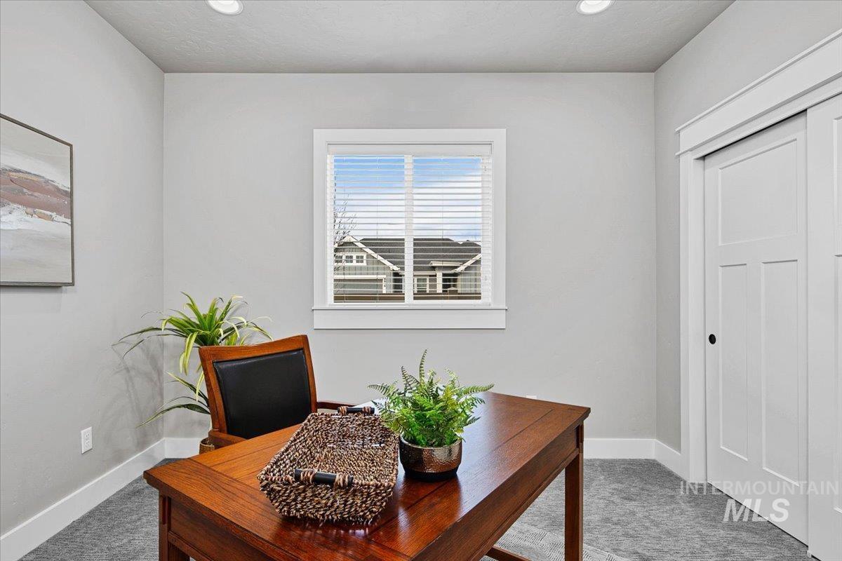 18303 N Tulip Ave., Nampa, Idaho 83687, 3 Bedrooms, 2 Bathrooms, Residential For Sale, Price $635,000,MLS 98976416