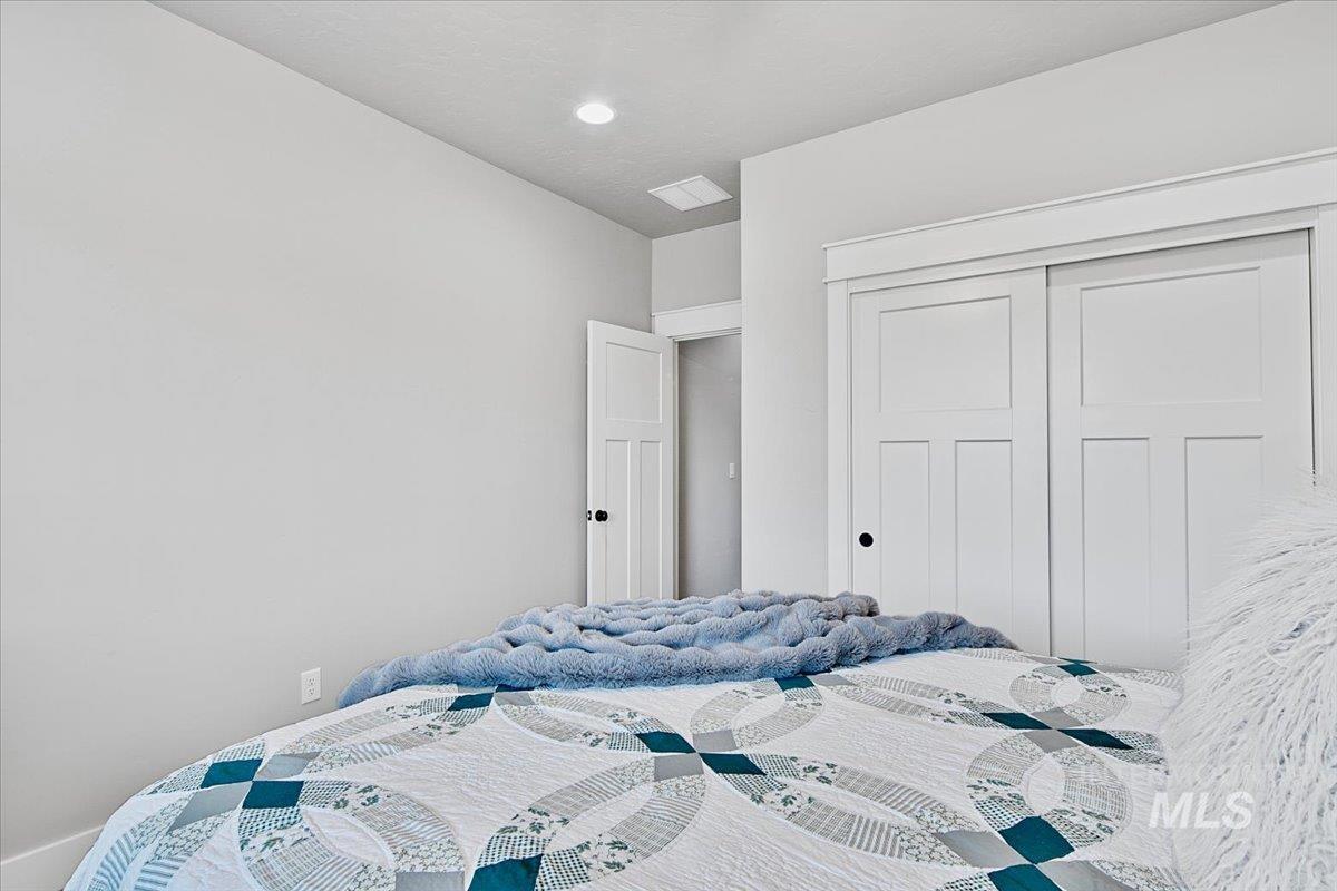 18303 N Tulip Ave., Nampa, Idaho 83687, 3 Bedrooms, 2 Bathrooms, Residential For Sale, Price $635,000,MLS 98976416