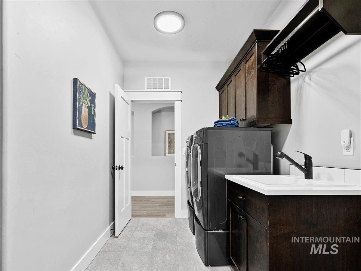 18303 N Tulip Ave., Nampa, Idaho 83687, 3 Bedrooms, 2 Bathrooms, Residential For Sale, Price $635,000,MLS 98976416