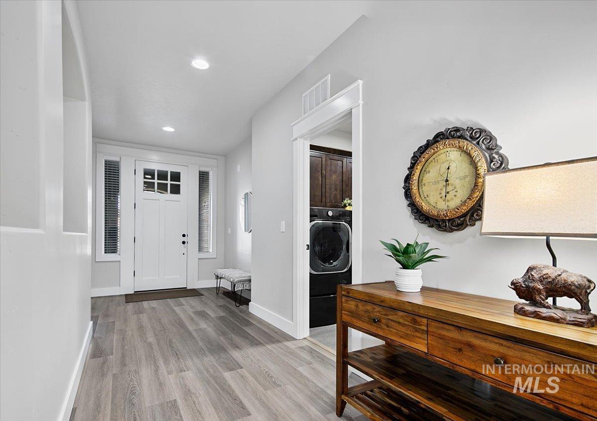 18303 N Tulip Ave., Nampa, Idaho 83687, 3 Bedrooms, 2 Bathrooms, Residential For Sale, Price $635,000,MLS 98976416