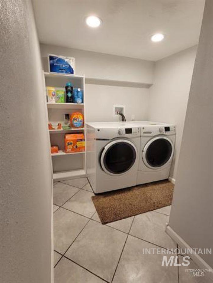 1603 Kimes St, Twin Falls, Idaho 83301, 4 Bedrooms, 2 Bathrooms, Residential For Sale, Price $339,900, 98976417