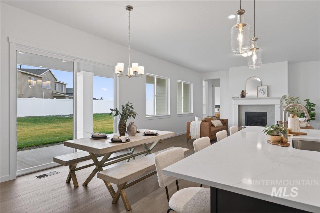 9049 W Purple Martin St, Star, Idaho 83669, 3 Bedrooms, 2.5 Bathrooms, Residential For Sale, Price $604,000,MLS 98976419