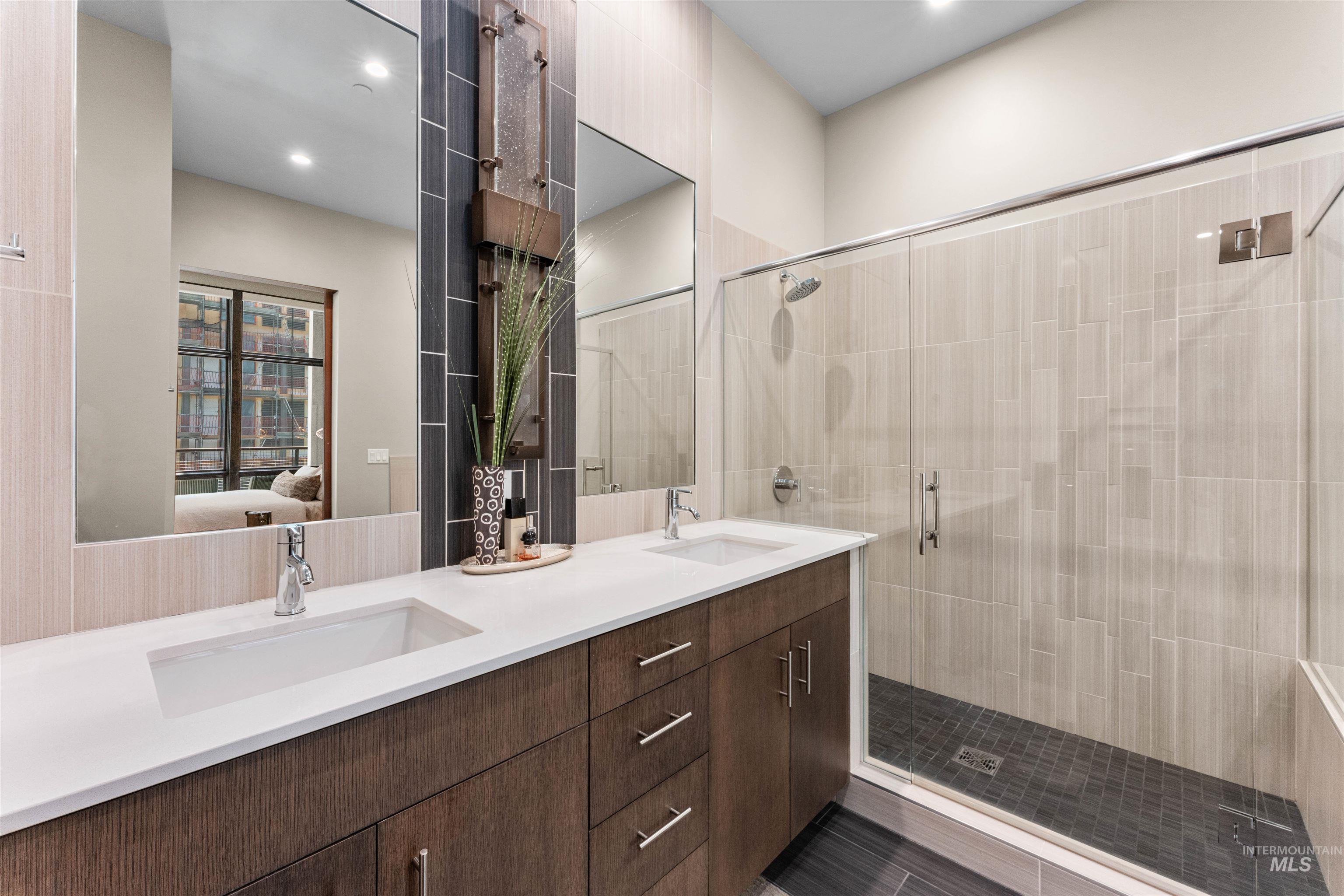 119 S 10th, Boise, Idaho 83702, 3 Bedrooms, 2.5 Bathrooms, Residential For Sale, Price $1,742,000,MLS 98976423