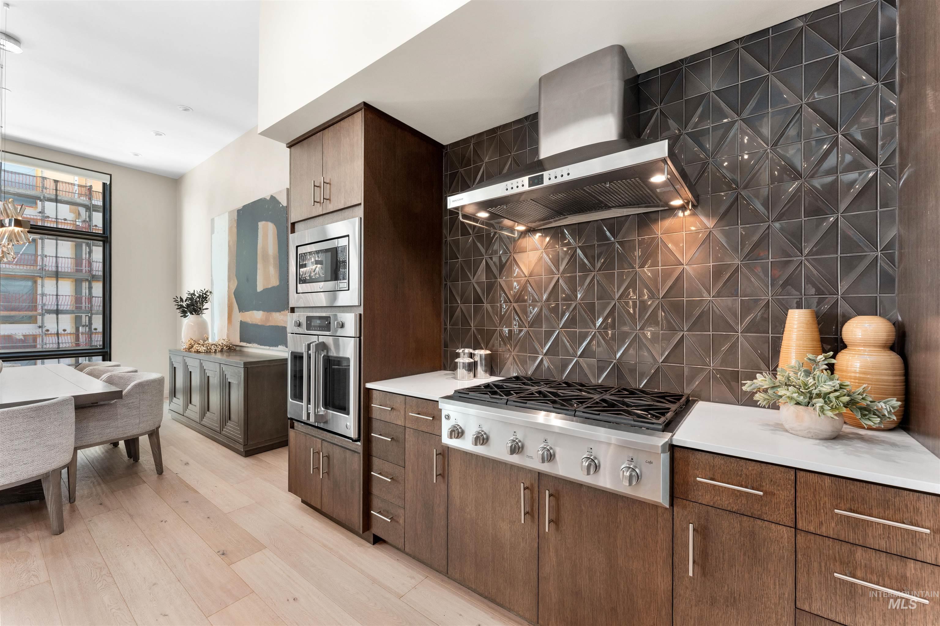 119 S 10th, Boise, Idaho 83702, 3 Bedrooms, 2.5 Bathrooms, Residential For Sale, Price $1,742,000,MLS 98976423