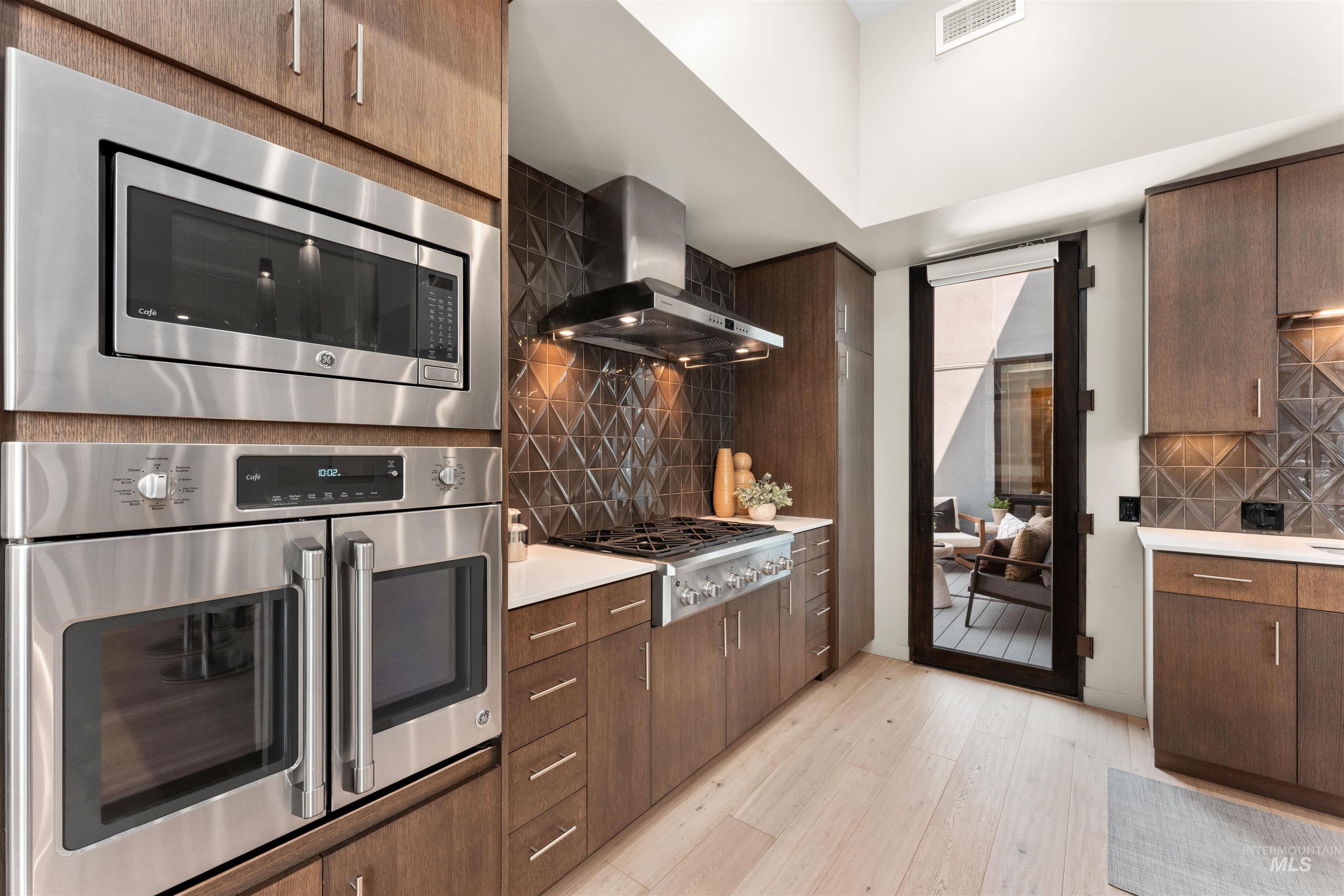 119 S 10th, Boise, Idaho 83702, 3 Bedrooms, 2.5 Bathrooms, Residential For Sale, Price $1,742,000,MLS 98976423