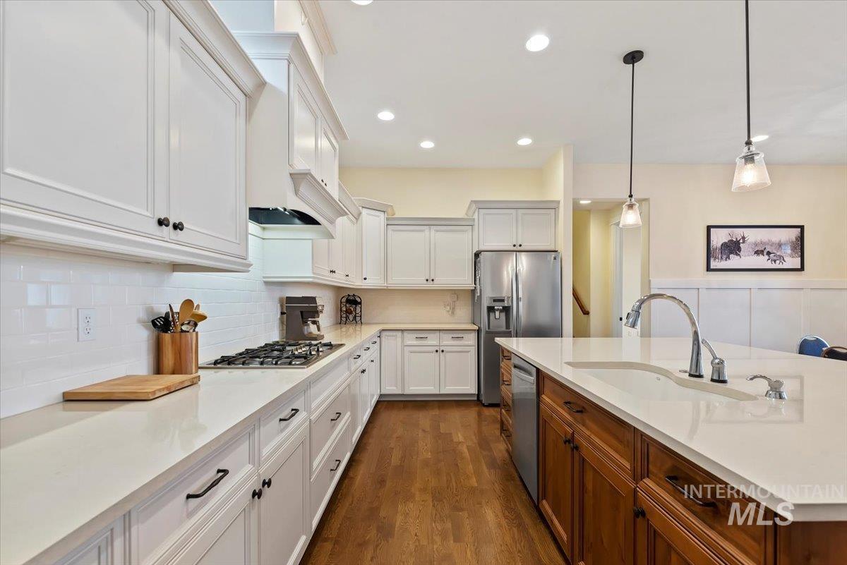 2573 S Palmatier Way, Boise, Idaho 83716, 3 Bedrooms, 2.5 Bathrooms, Residential For Sale, Price $899,900, 98976428