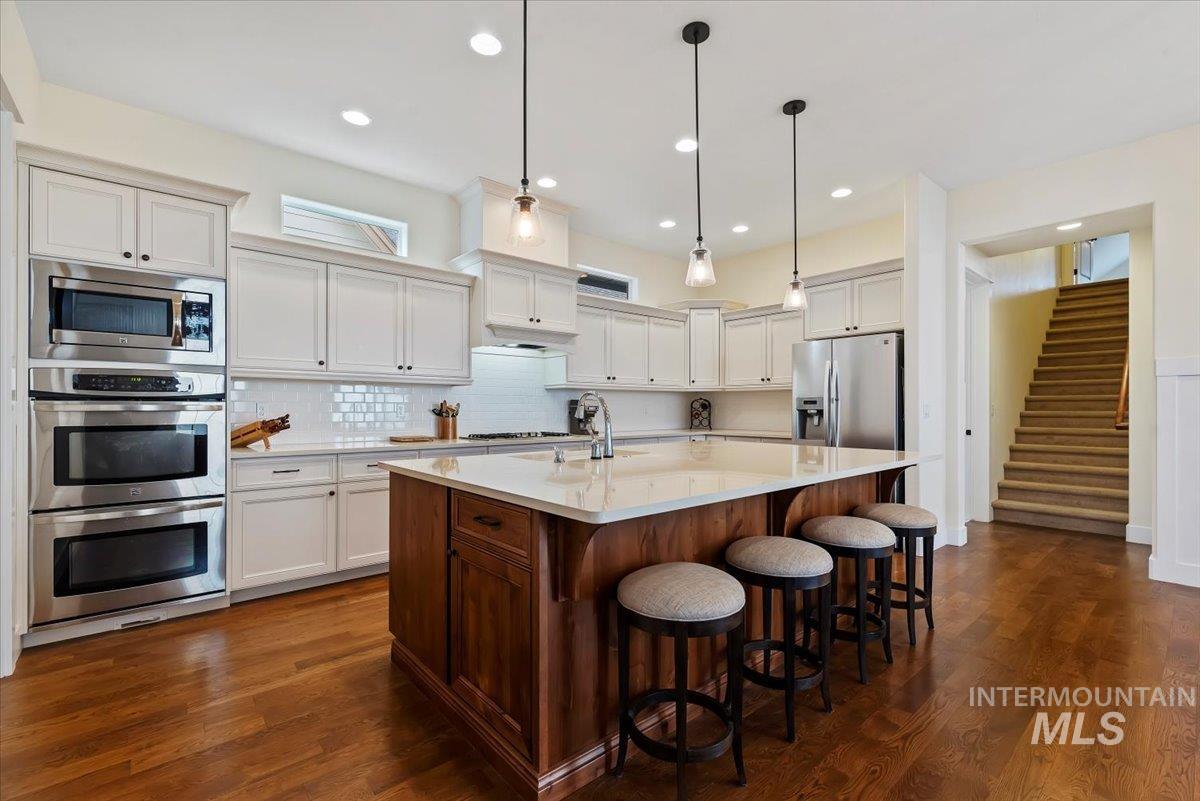 2573 S Palmatier Way, Boise, Idaho 83716, 3 Bedrooms, 2.5 Bathrooms, Residential For Sale, Price $899,900, 98976428