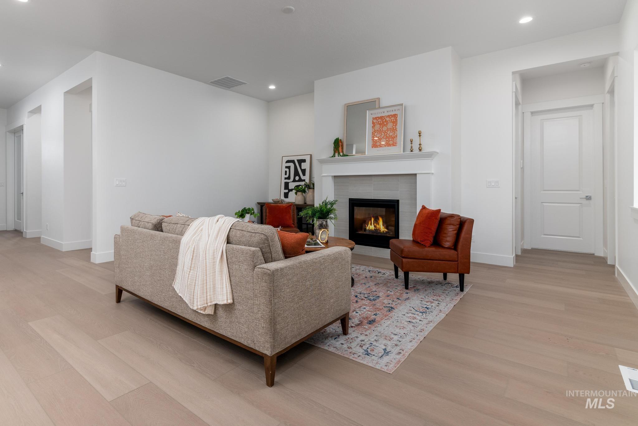 1145 W Grassland St, Middleton, Idaho 83644, 3 Bedrooms, 2.5 Bathrooms, Residential For Sale, Price $584,000, 98976429