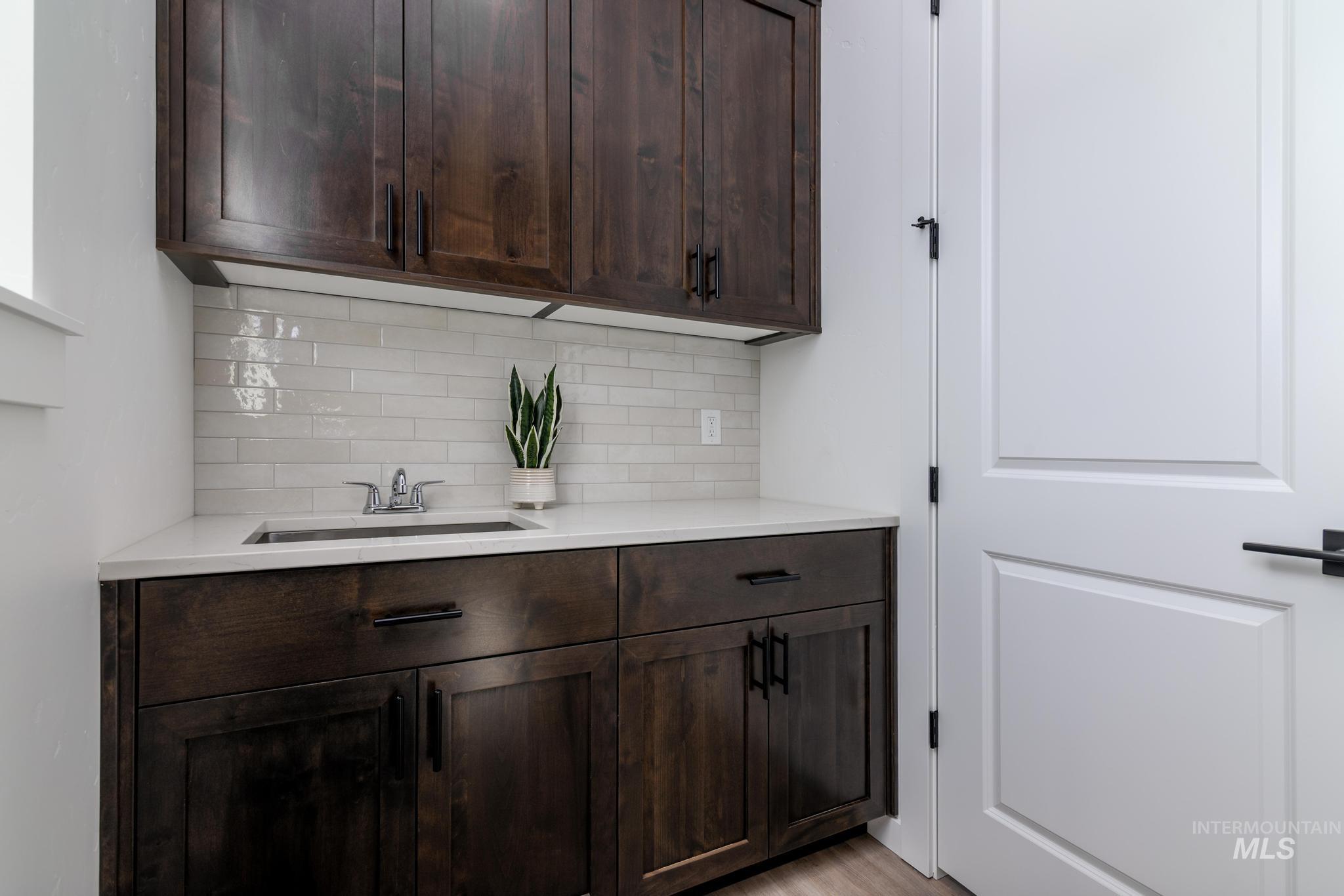 4931 W River Oaks Dr, Meridian, Idaho 83646, 4 Bedrooms, 3.5 Bathrooms, Residential For Sale, Price $764,000, 98976430