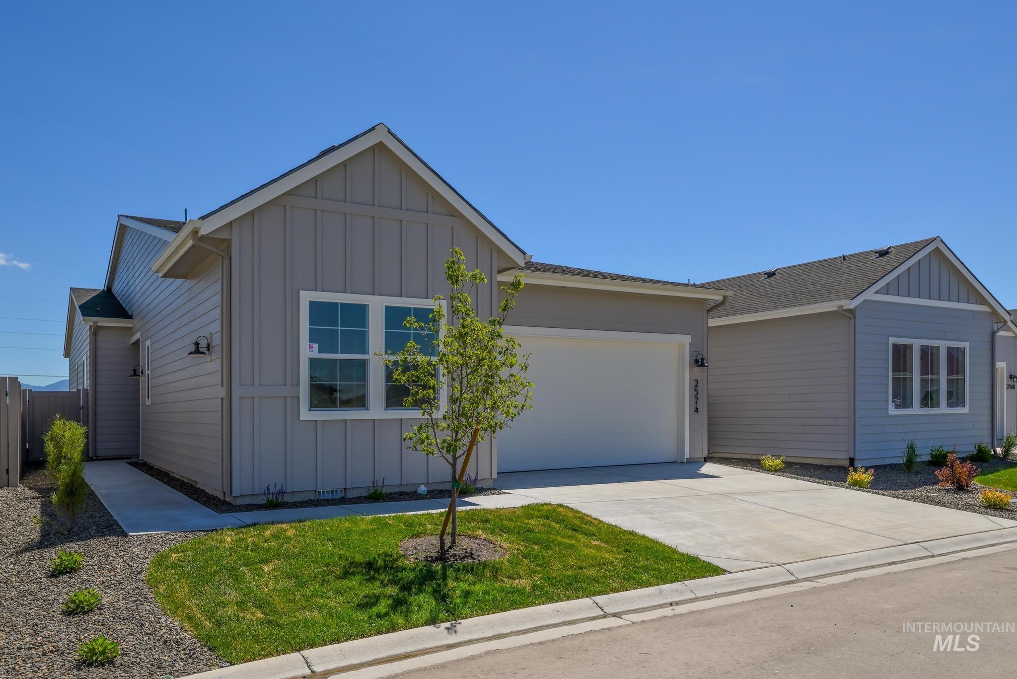 2574 N Leatherwood Ave, Star, Idaho 83669, 2 Bedrooms, 2 Bathrooms, Residential For Sale, Price $539,000,MLS 98976432
