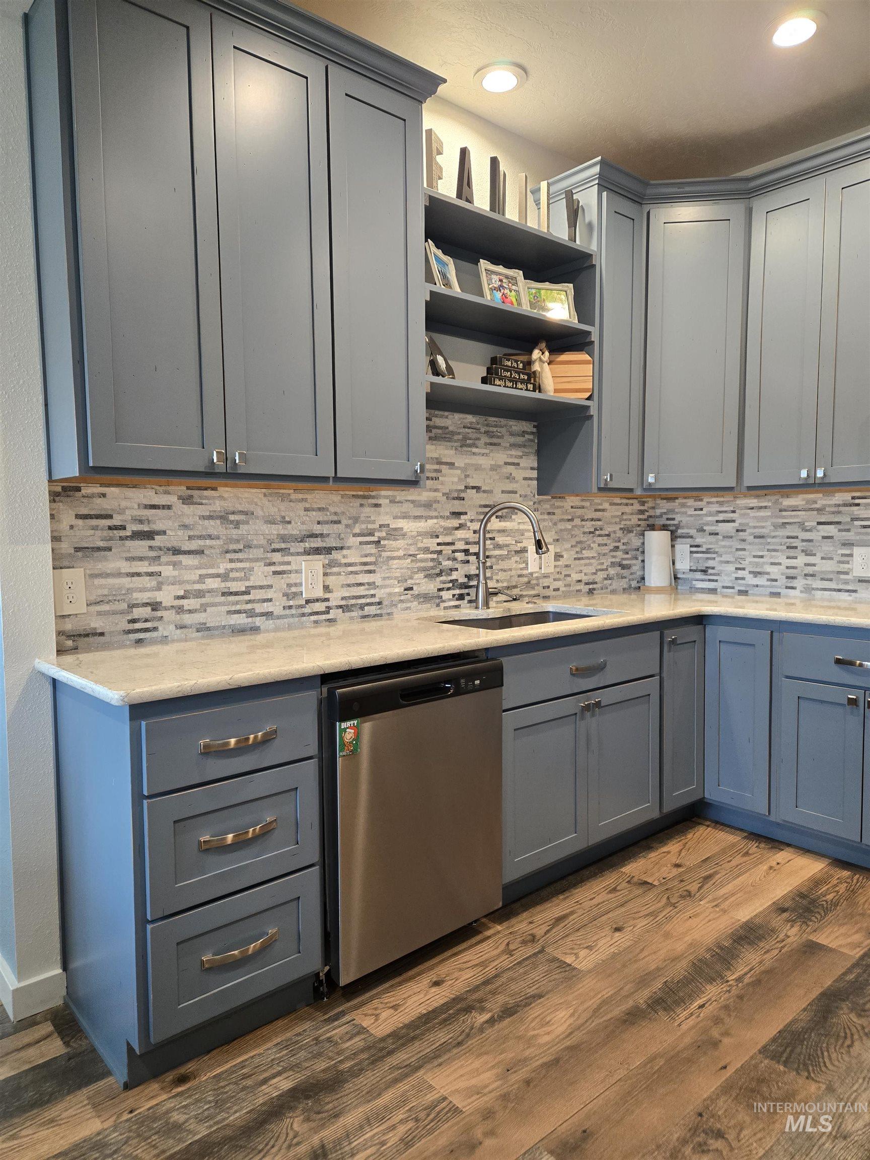 924 Olds Ferry Road, Weiser, Idaho 83672, 4 Bedrooms, 3 Bathrooms, Residential For Sale, Price $575,000, 98976433