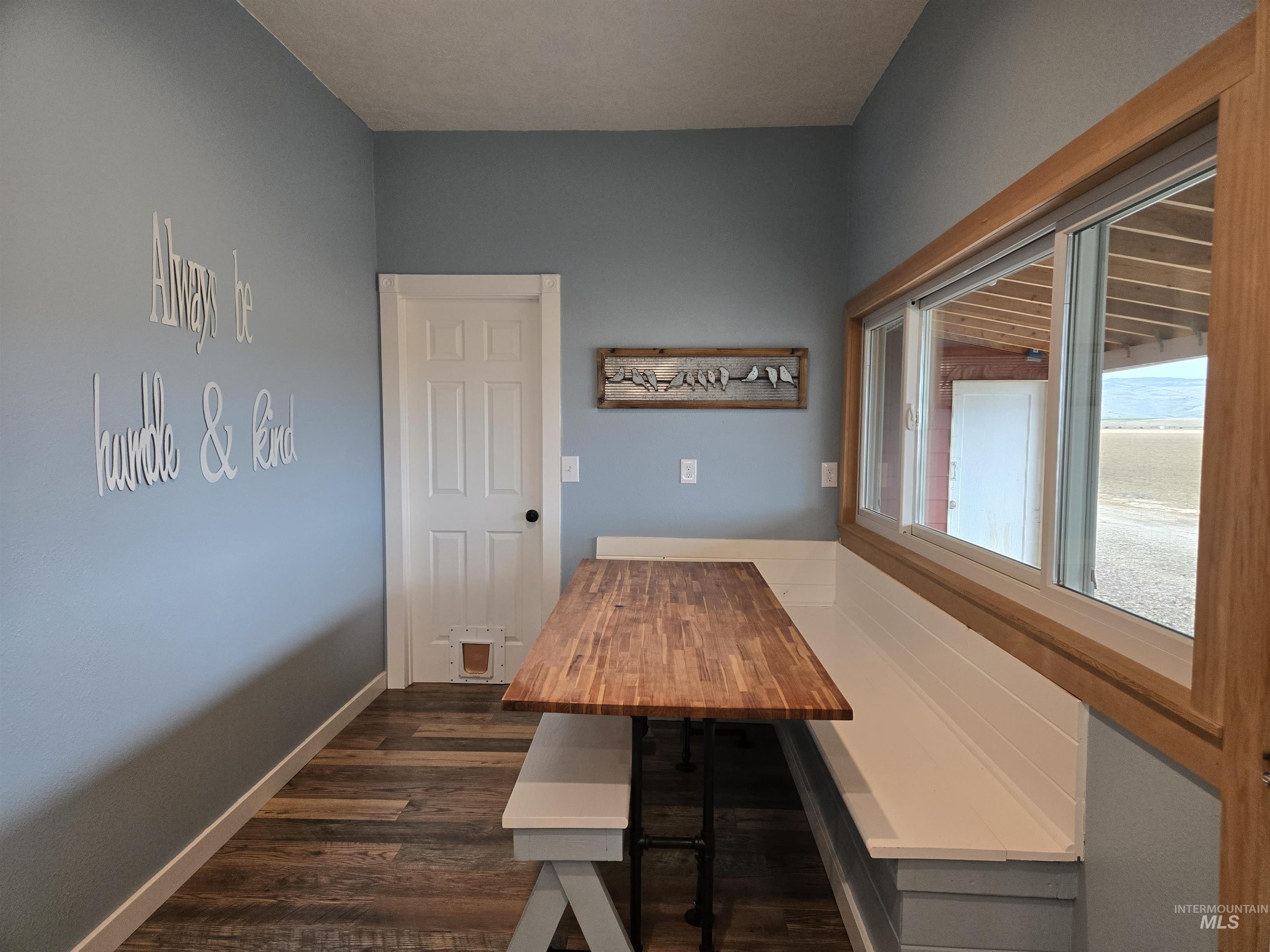 924 Olds Ferry Road, Weiser, Idaho 83672, 4 Bedrooms, 3 Bathrooms, Residential For Sale, Price $575,000, 98976433