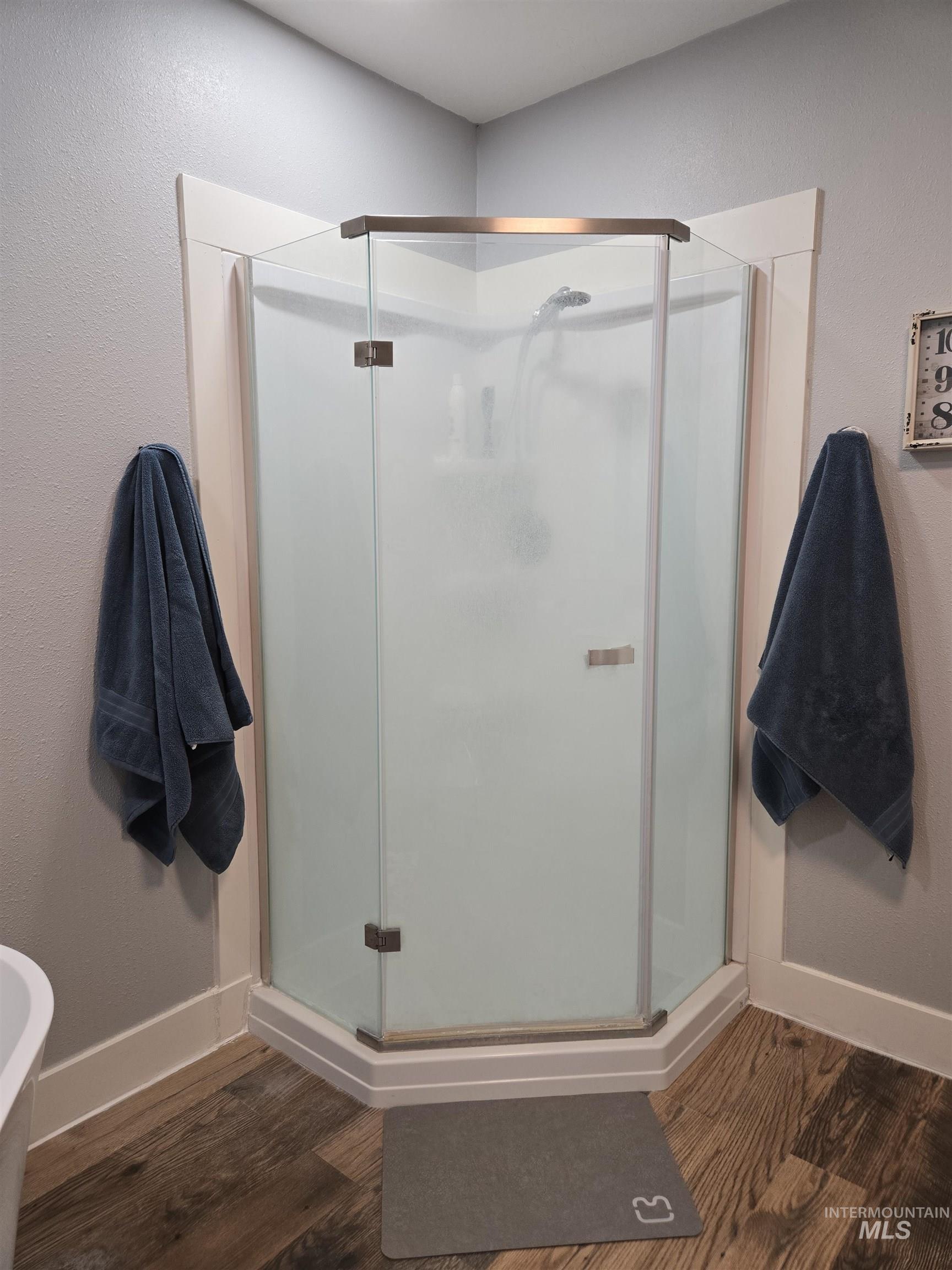 924 Olds Ferry Road, Weiser, Idaho 83672, 4 Bedrooms, 3 Bathrooms, Residential For Sale, Price $575,000, 98976433