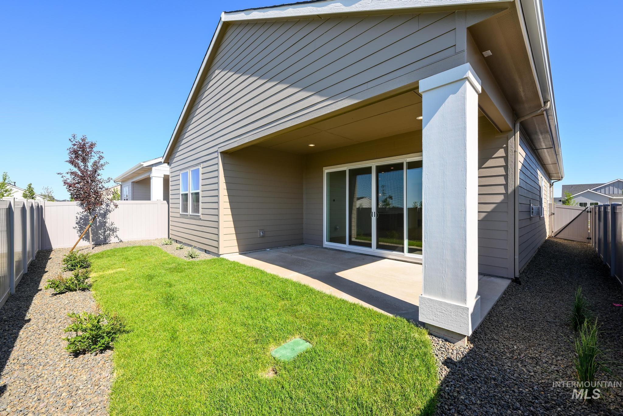 2550 N Leatherwood Ave, Star, Idaho 83669, 2 Bedrooms, 2 Bathrooms, Residential For Sale, Price $569,000, 98976434