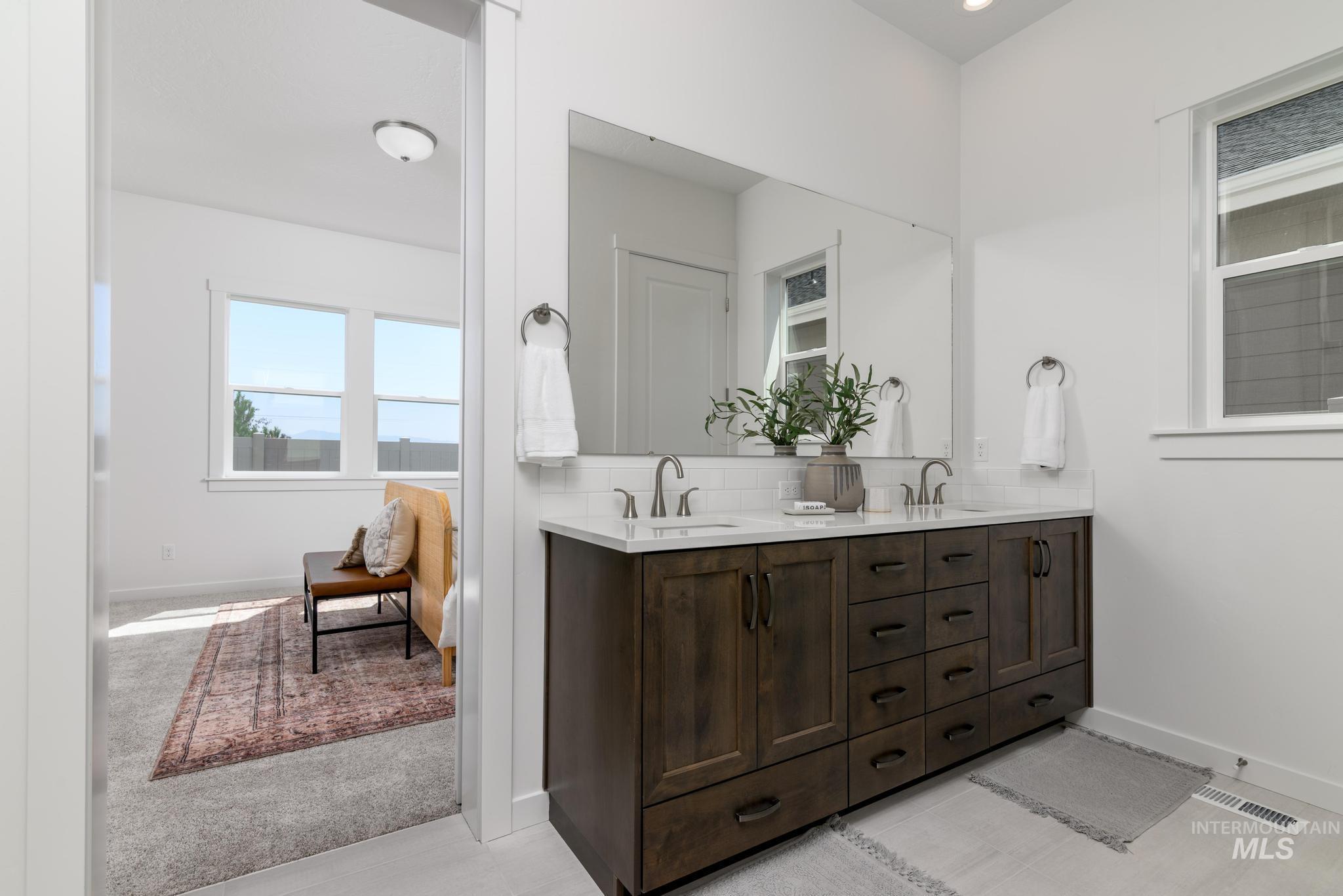 2550 N Leatherwood Ave, Star, Idaho 83669, 2 Bedrooms, 2 Bathrooms, Residential For Sale, Price $569,000, 98976434