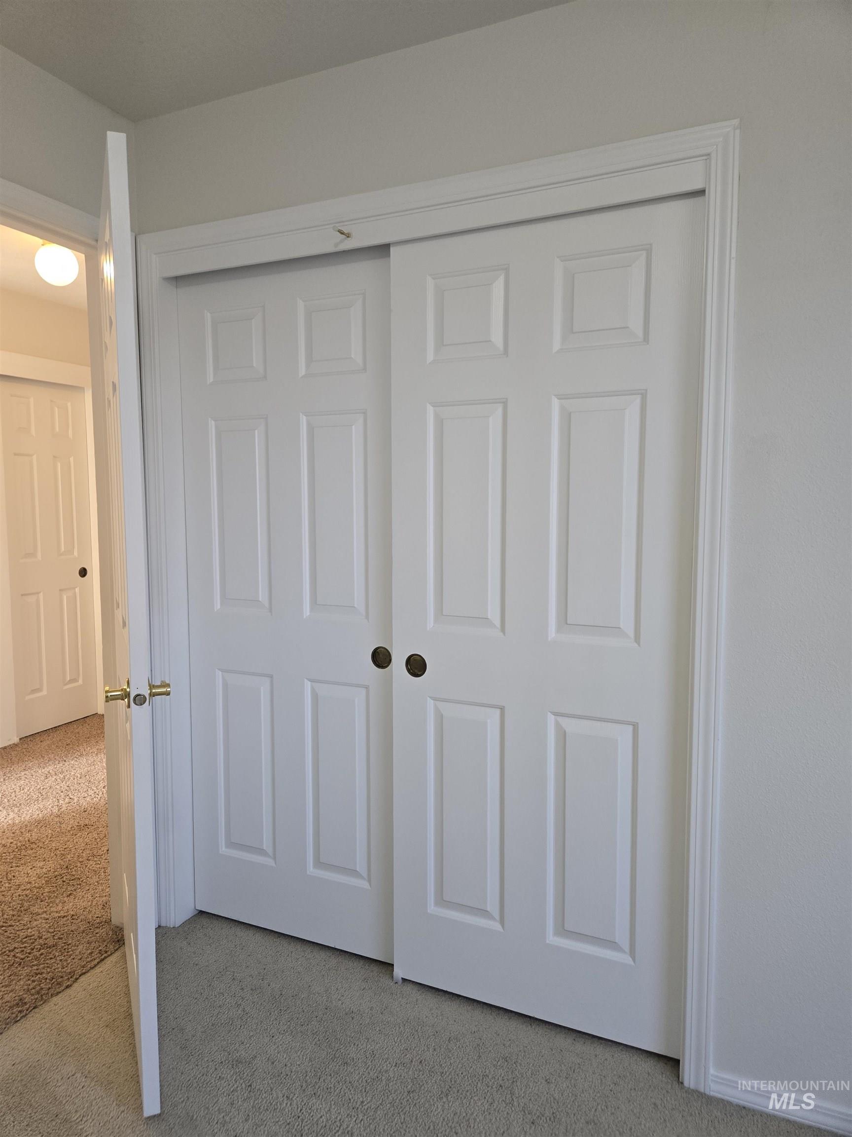 183 SW 18th St., Ontario, Oregon 97914, 3 Bedrooms, 2 Bathrooms, Residential For Sale, Price $284,900, 98976435